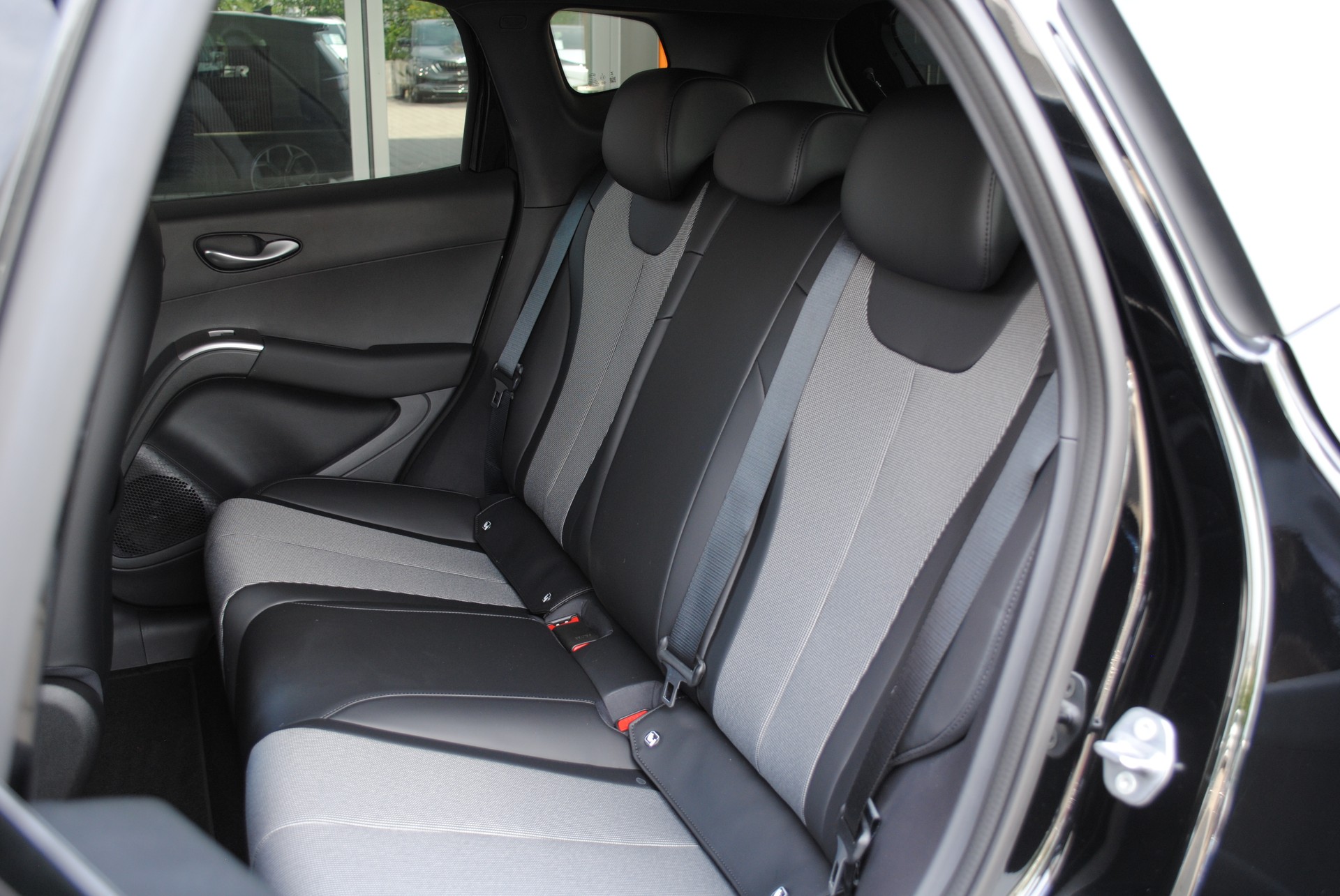 BYD Dolphin G DM-i Comfort-image-15