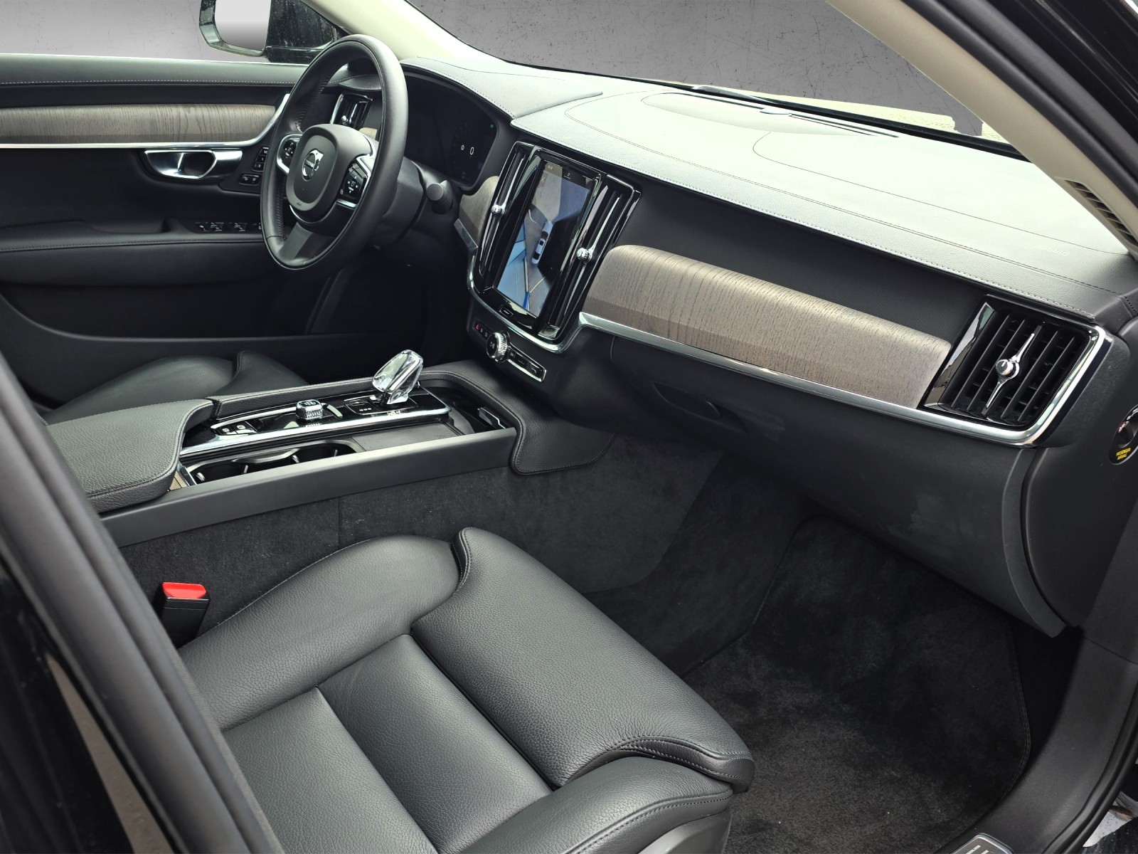 VOLVO S90 T8 eAWD Twin Engine Inscription Geartronic-image-1