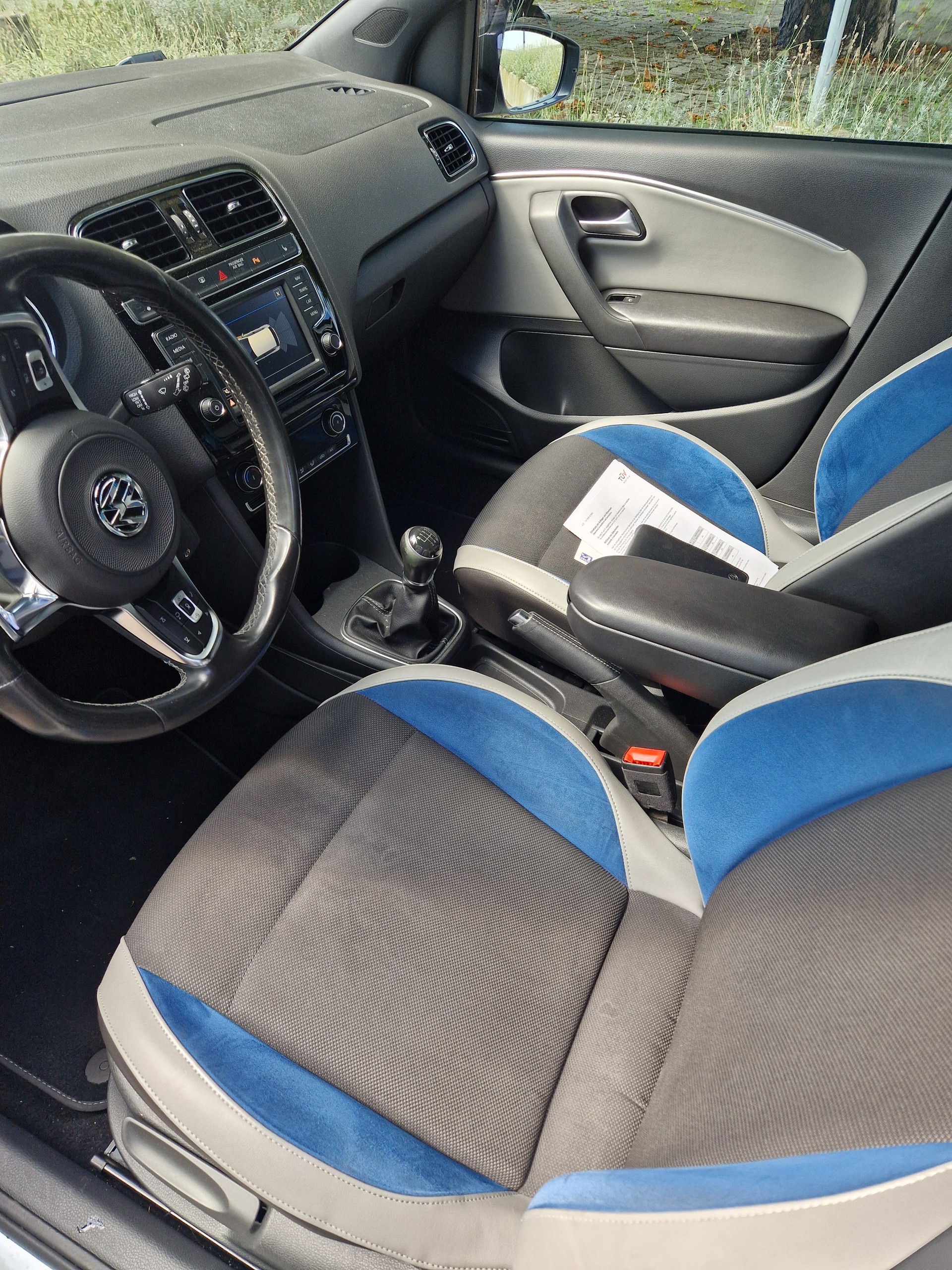VW Polo 1.4 TSI ACT BlueGT-image-5