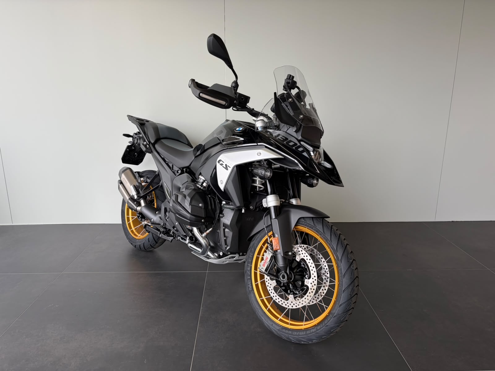 BMW R 1300 GS-showroom-element-3