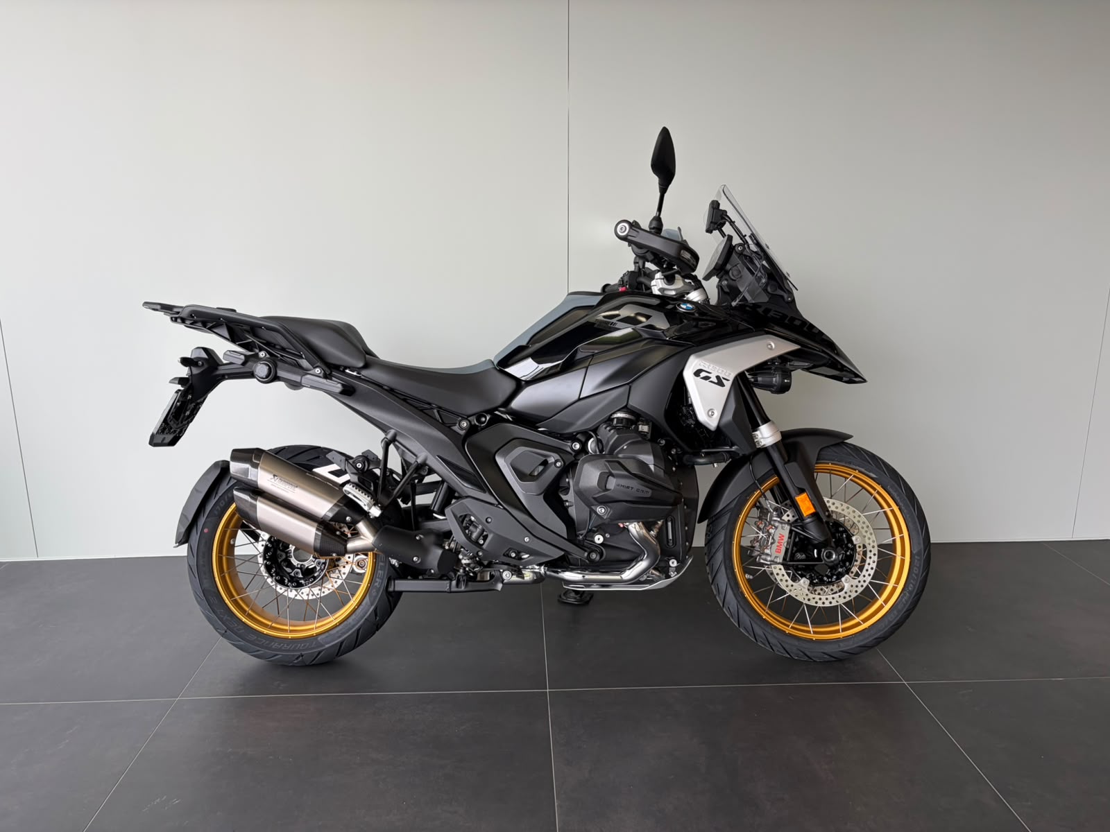 BMW R 1300 GS-showroom-element-2