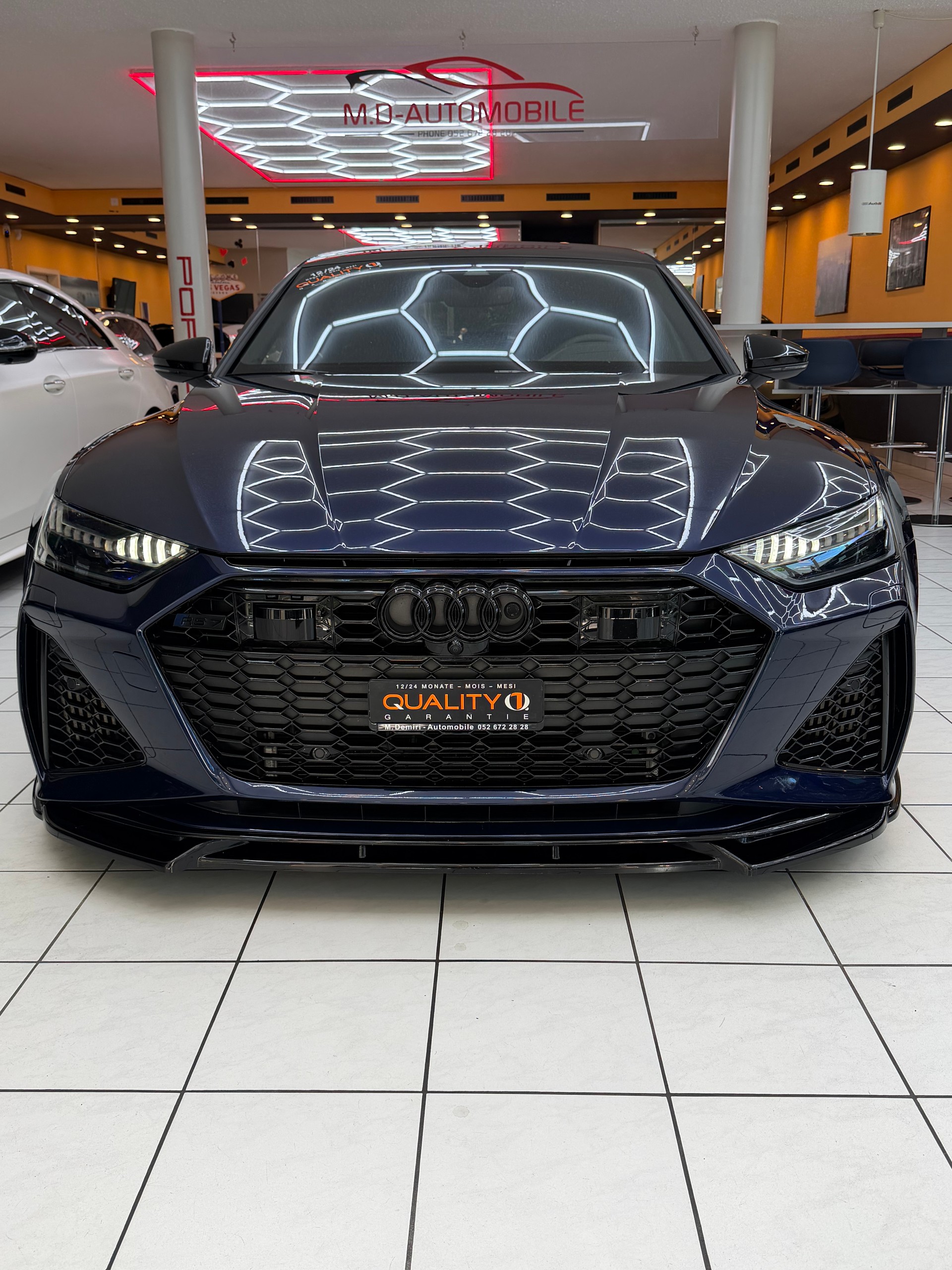 AUDI RS7 4.0 V8 TFSI quattro T-Tronic-image-3