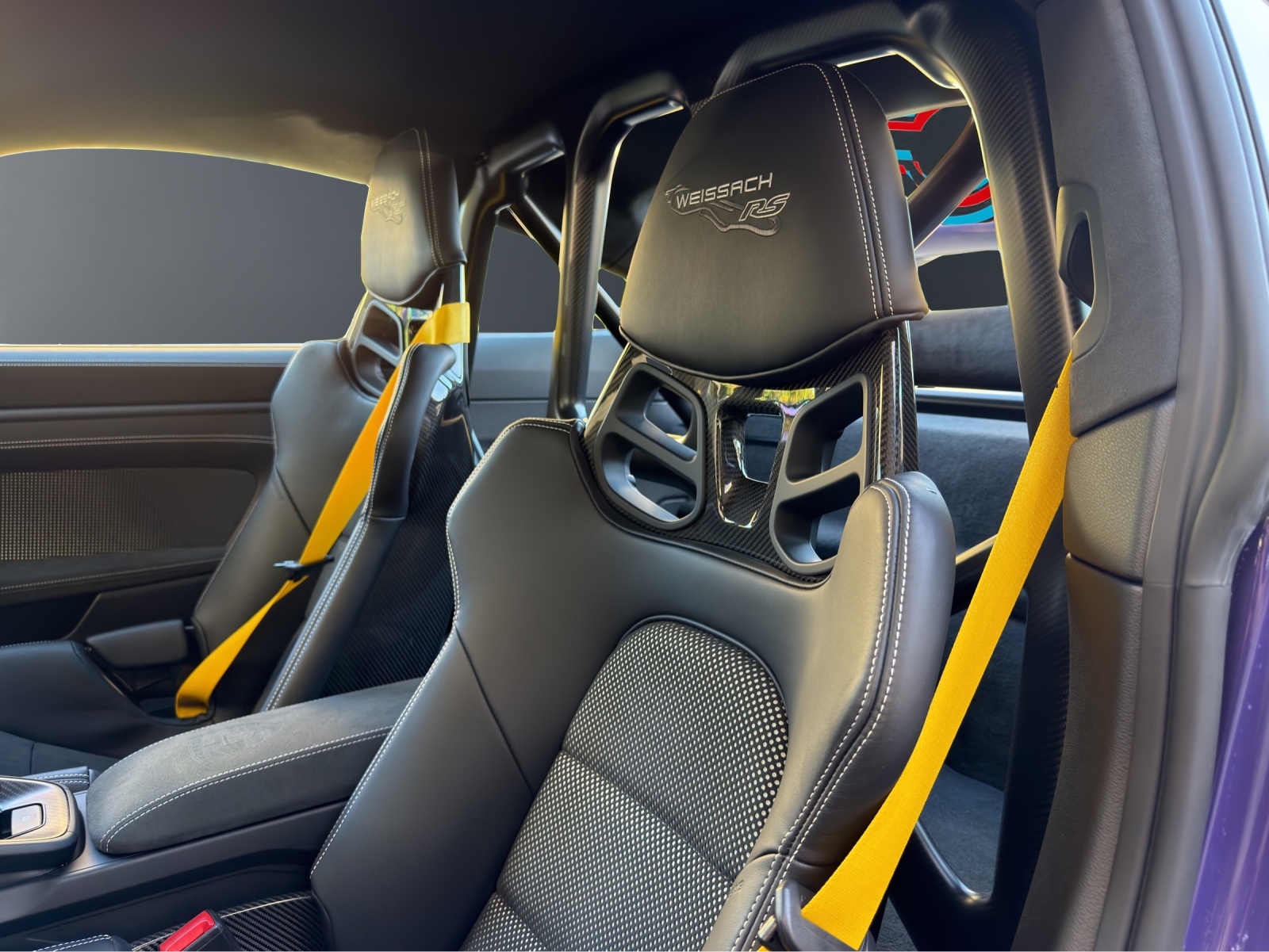 PORSCHE 911 GT3 RS-image-10