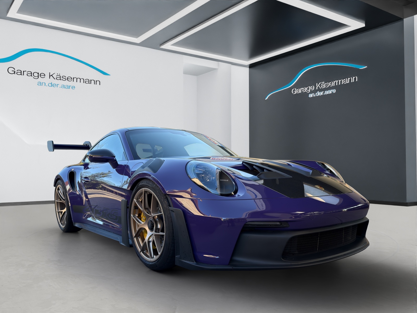 PORSCHE 911 GT3 RS-showroom-element-2