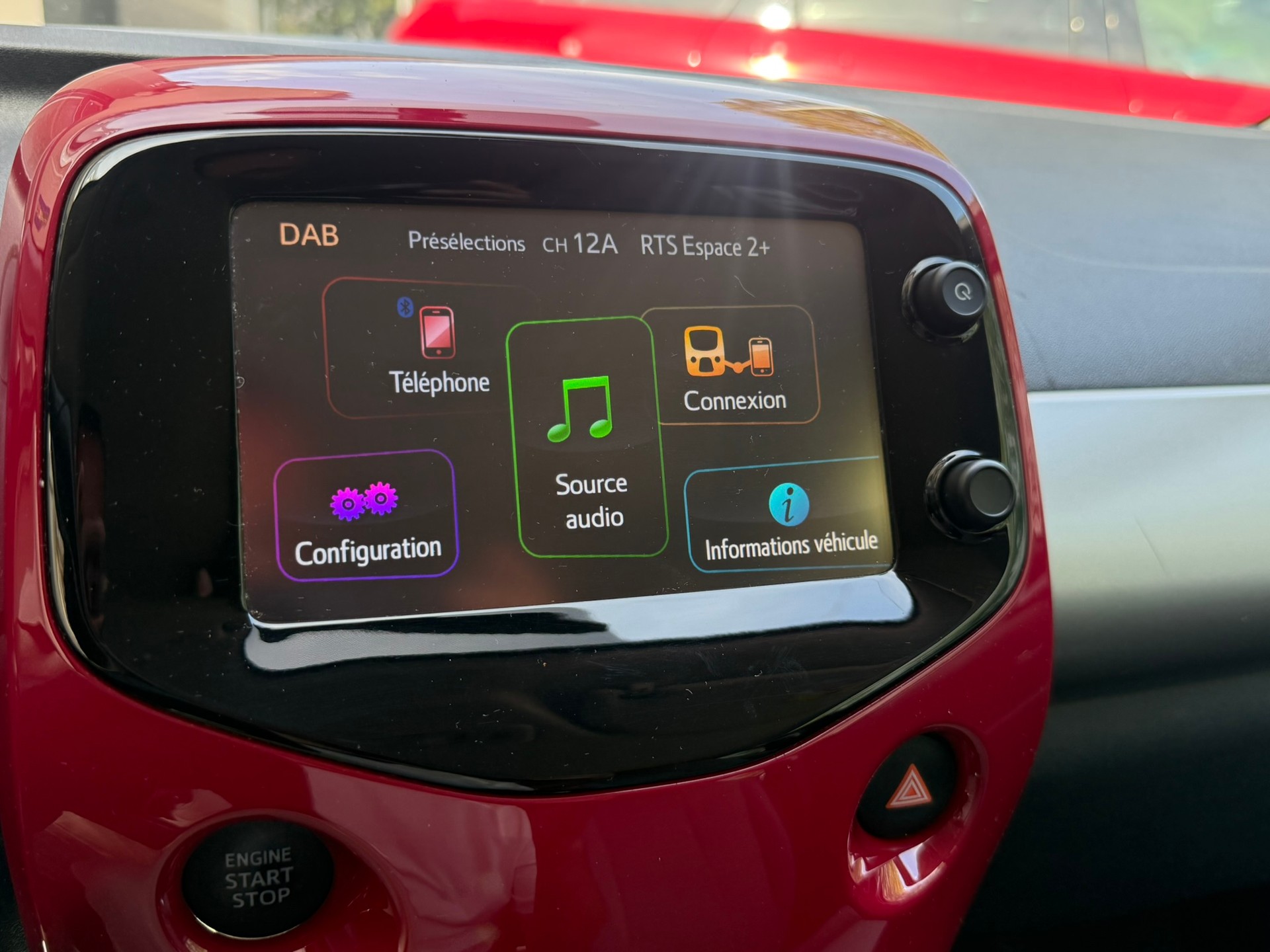 CITROEN C1 1.2 PureTech Shine-image-10