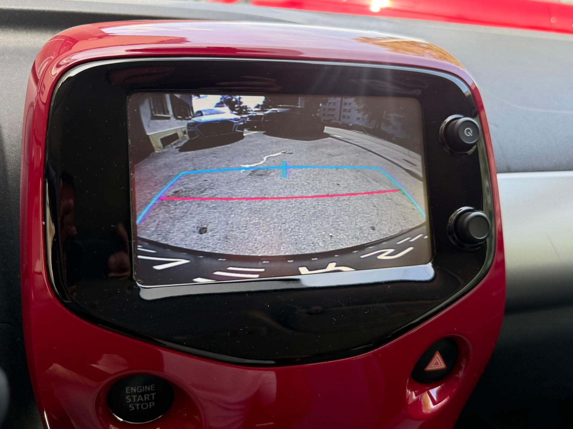CITROEN C1 1.2 PureTech Shine-image-9
