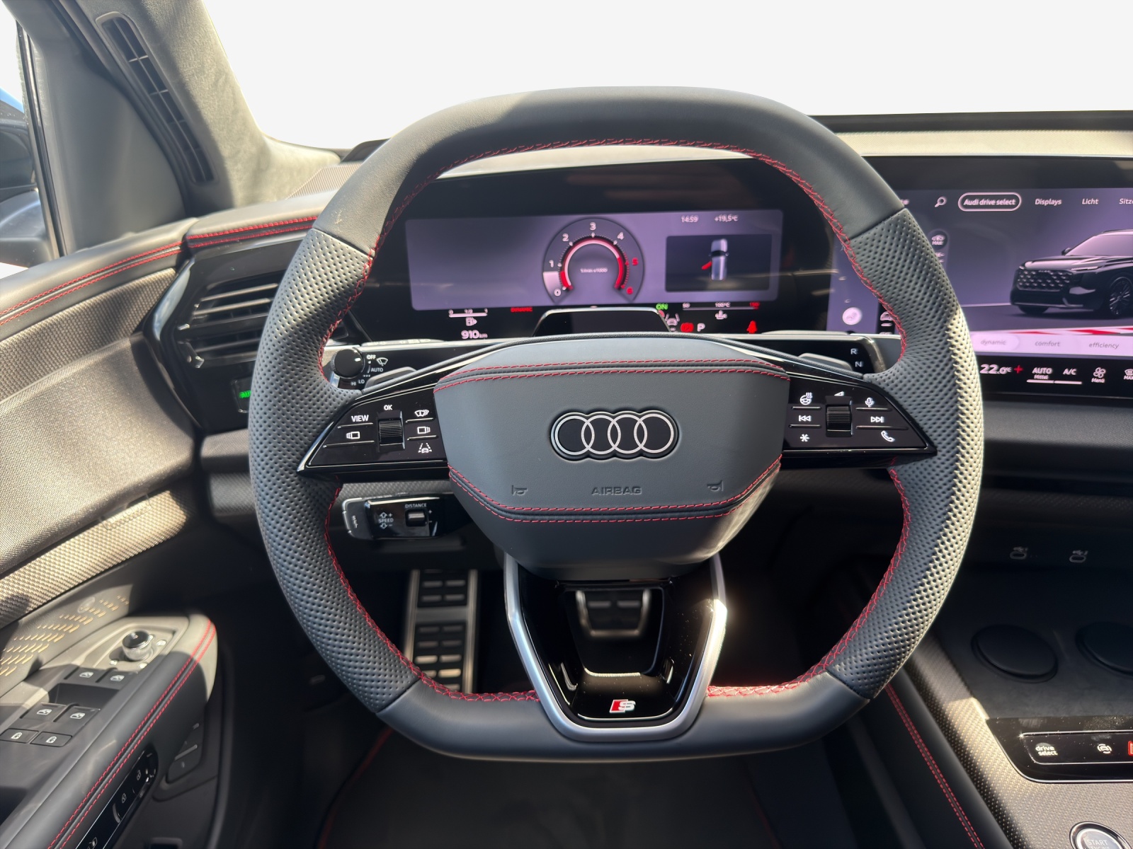AUDI Q7 SUV TDI quattro 220 kW-image-9