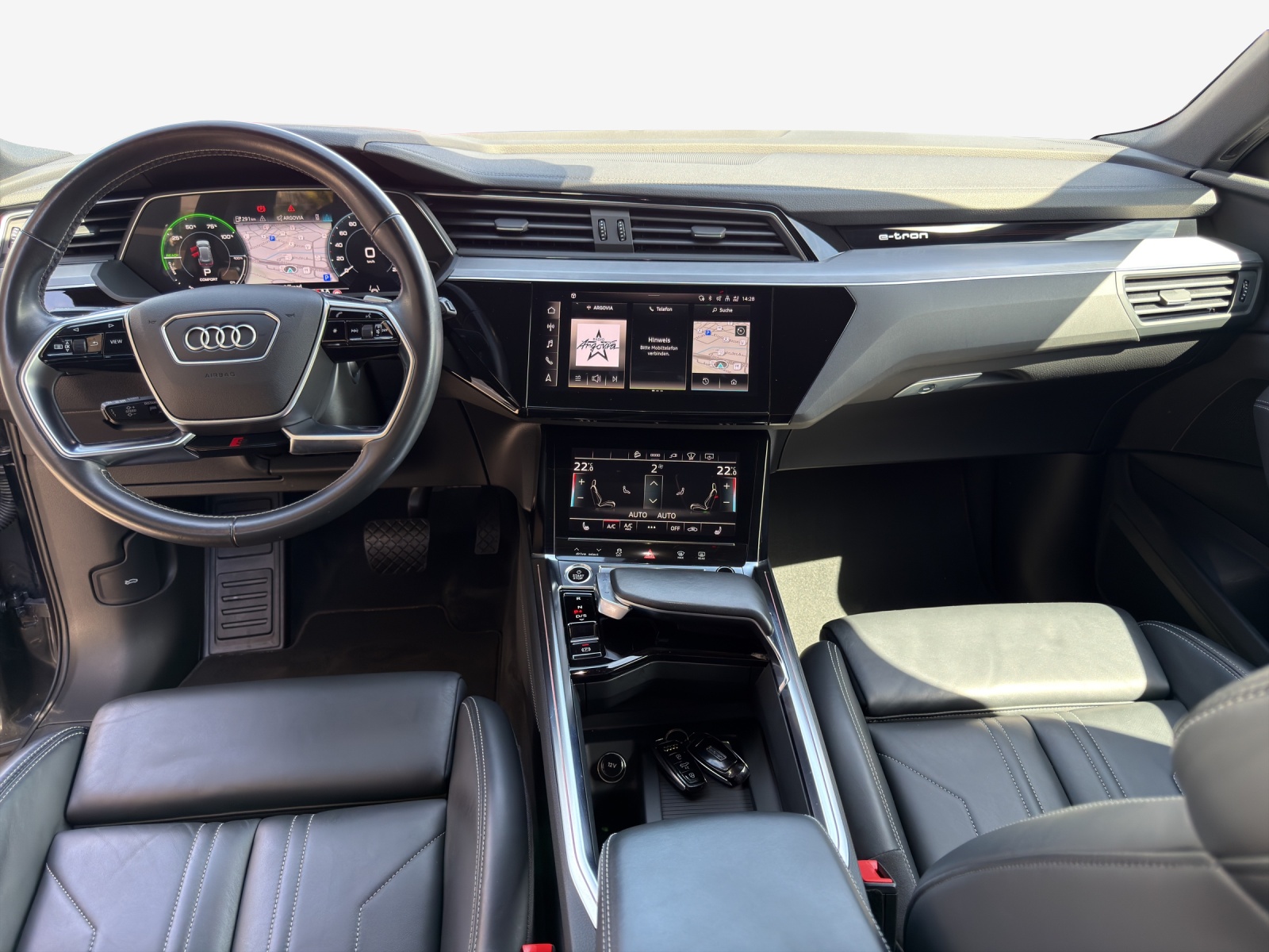 AUDI e-tron 50 S Line Attraction quattro-image-8