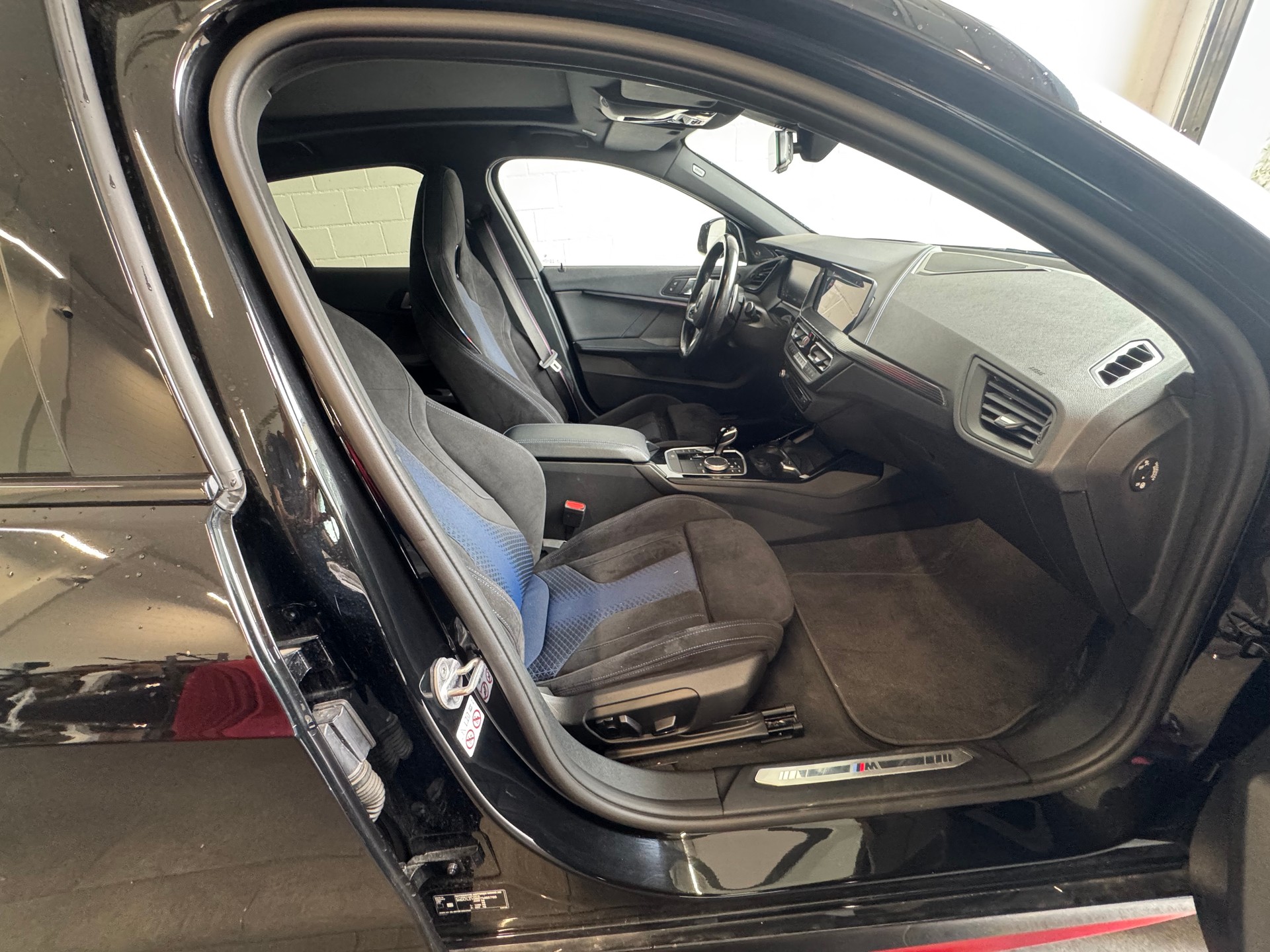 BMW 128ti M Sport Pro Steptronic-image-13
