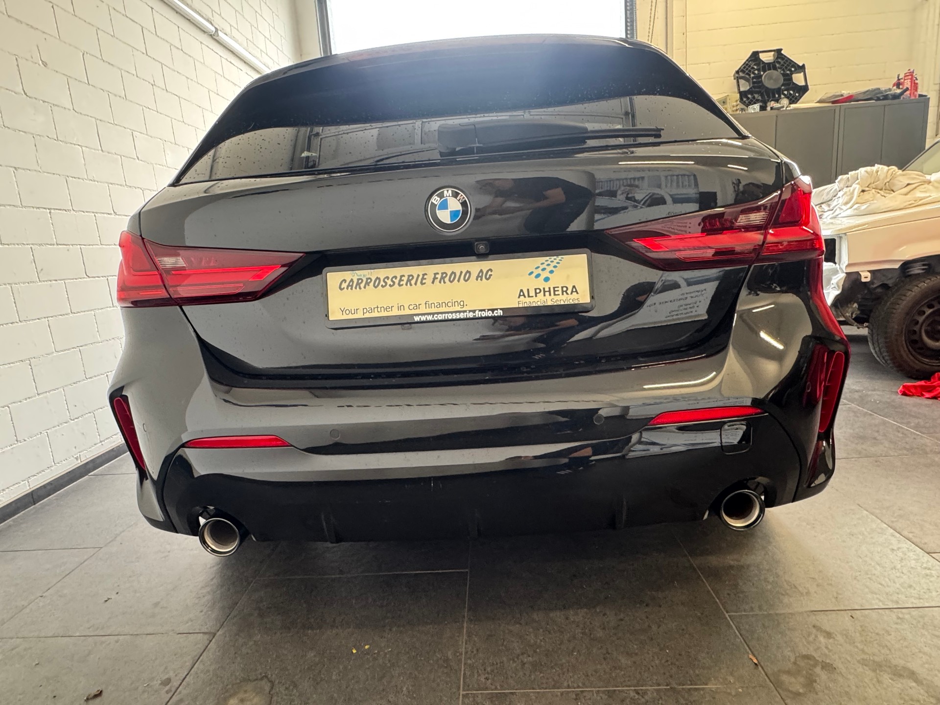 BMW 128ti M Sport Pro Steptronic-image-8