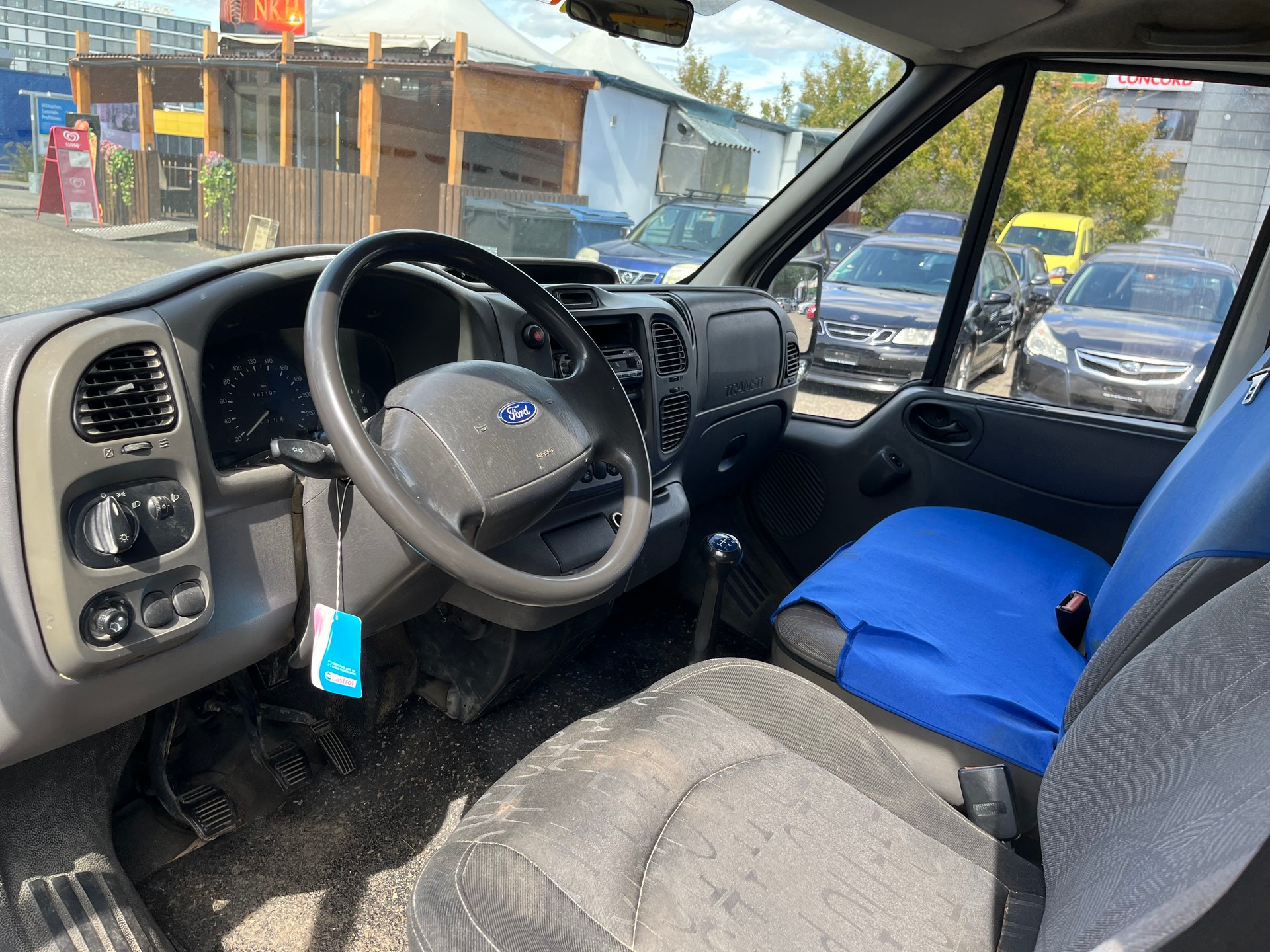 FORD Transit 2.0TD 300 S Combi-image-4