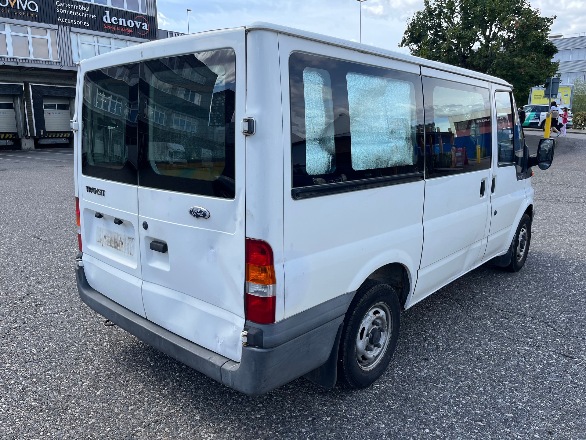 FORD Transit 2.0TD 300 S Combi-image-2