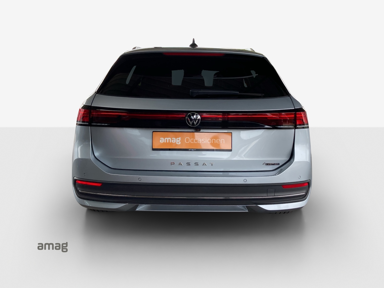 VW Passat Variant 2.0 TDI evo Business 4 Motion DSG-image-3