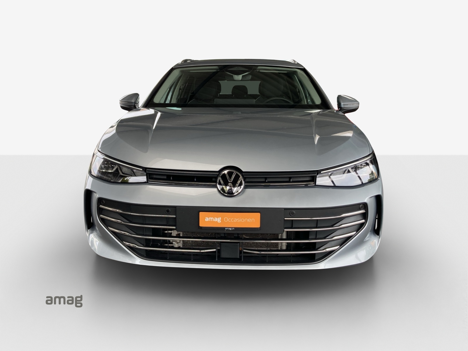 VW Passat Variant 2.0 TDI evo Business 4 Motion DSG-image-6
