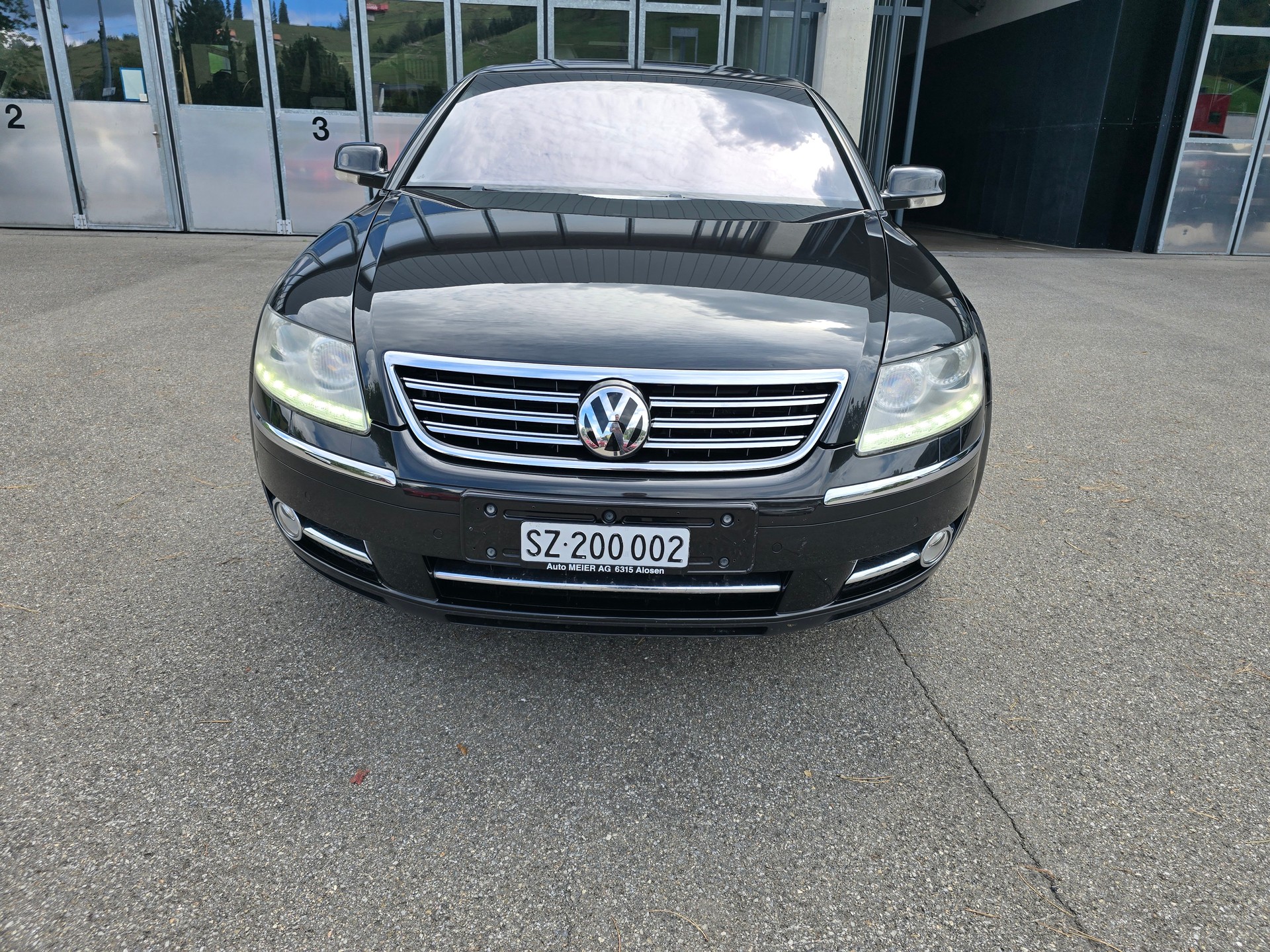 VW PHAETON 42 v8