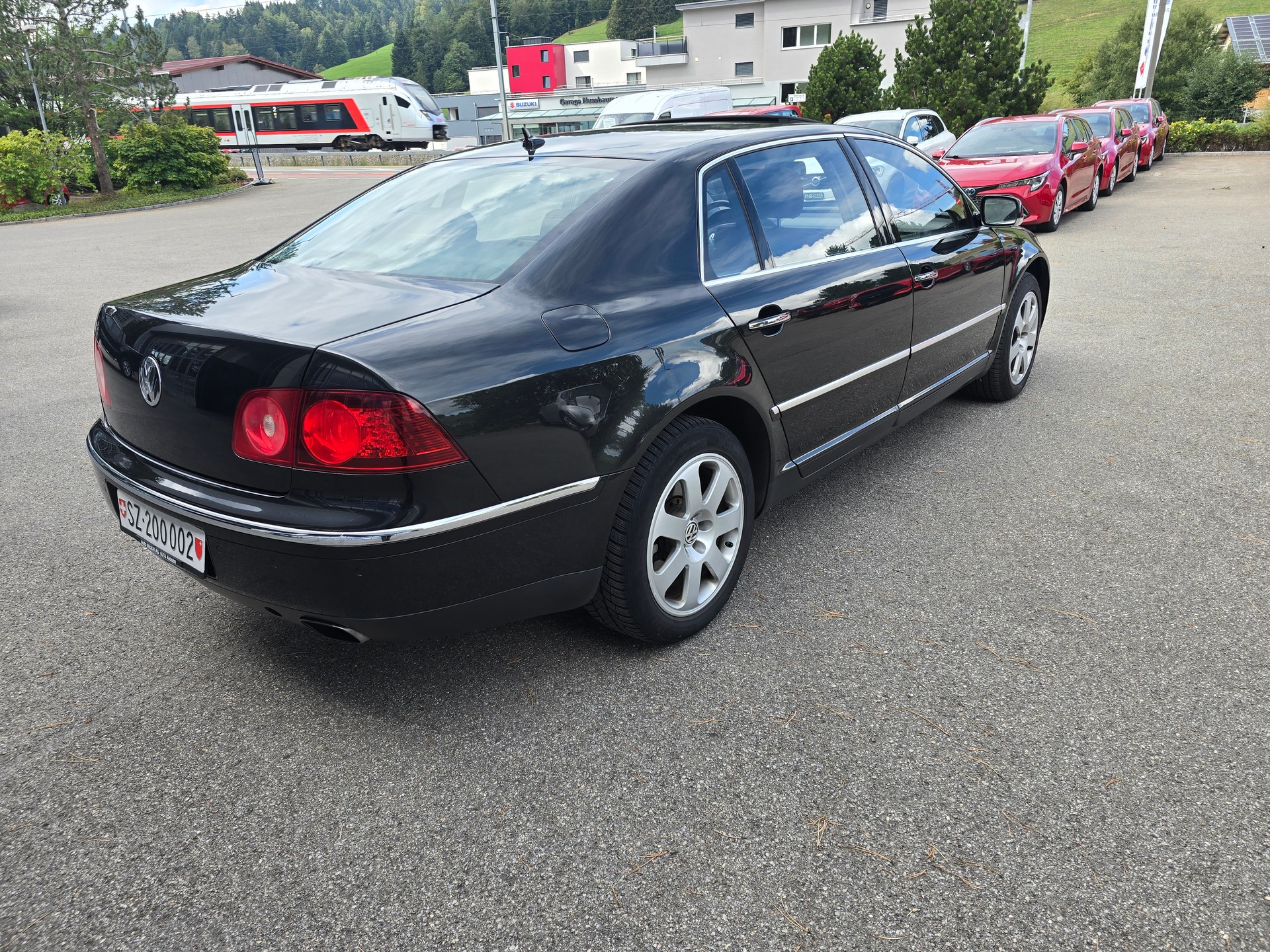 VW PHAETON 42 v8-image-5