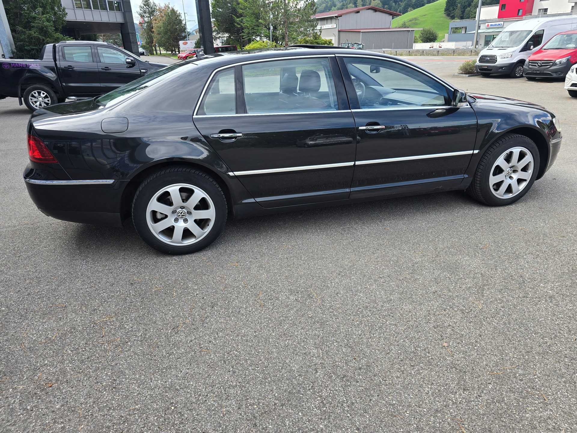 VW PHAETON 42 v8-image-4