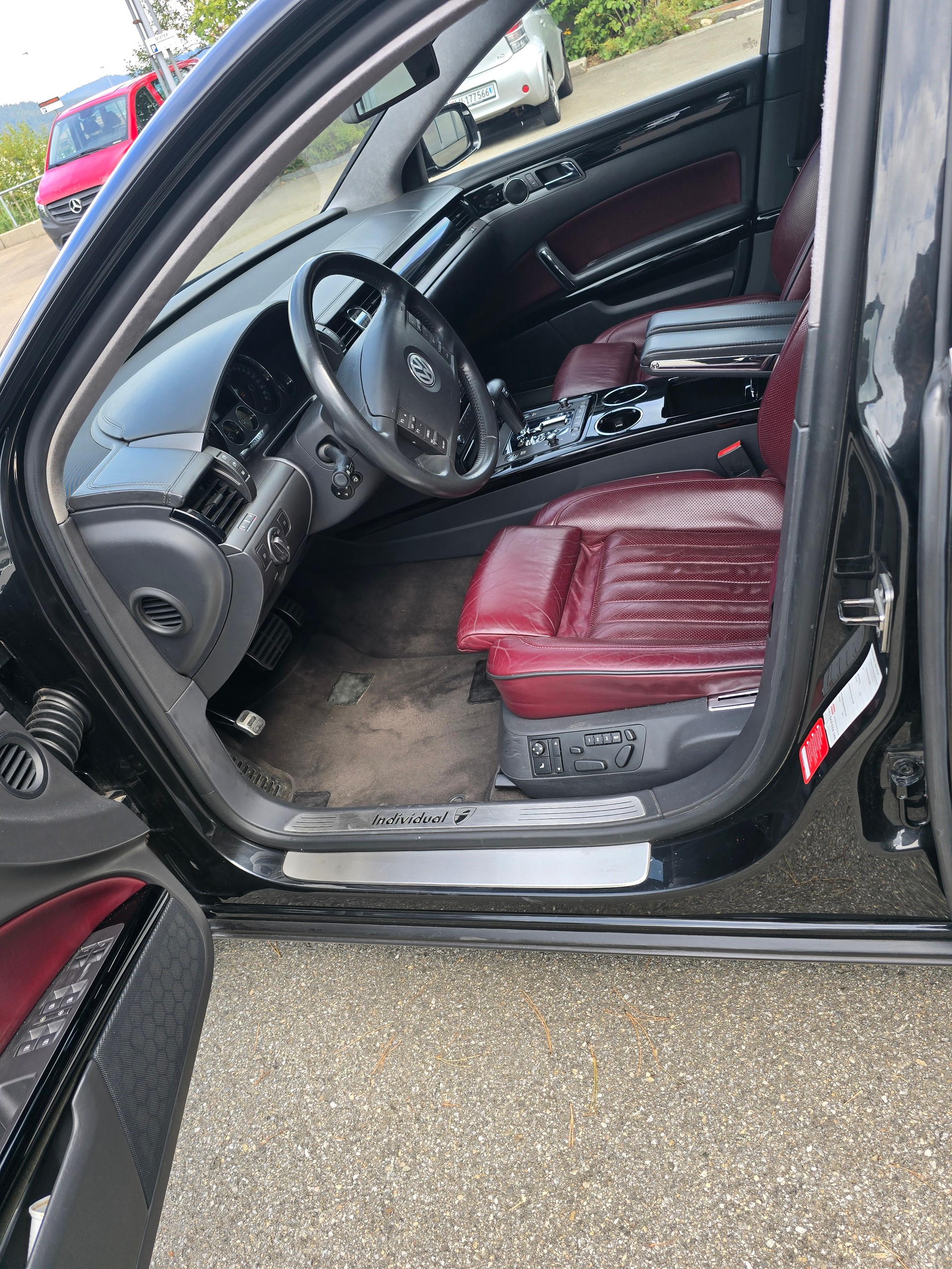VW PHAETON 42 v8-image-8