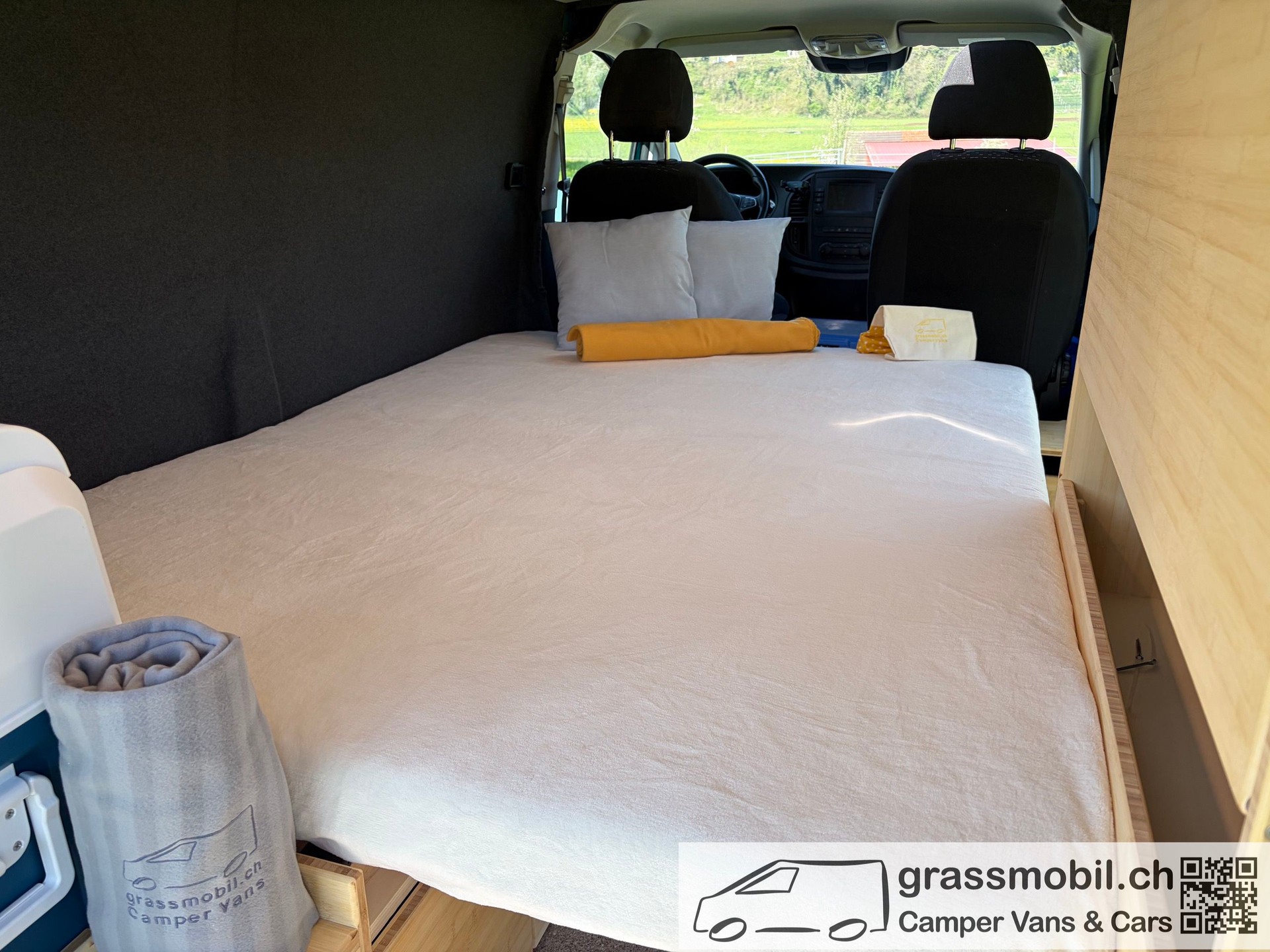 MERCEDES-BENZ Vito 4x4 Camper Van-image-6