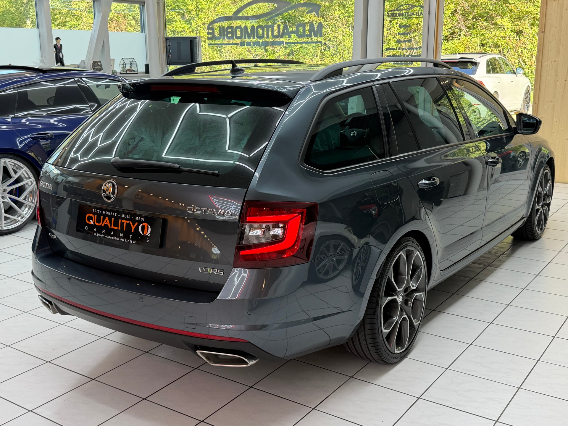 SKODA Octavia Combi 2.0 TDI 184 RS 4x4 DSG-image-9