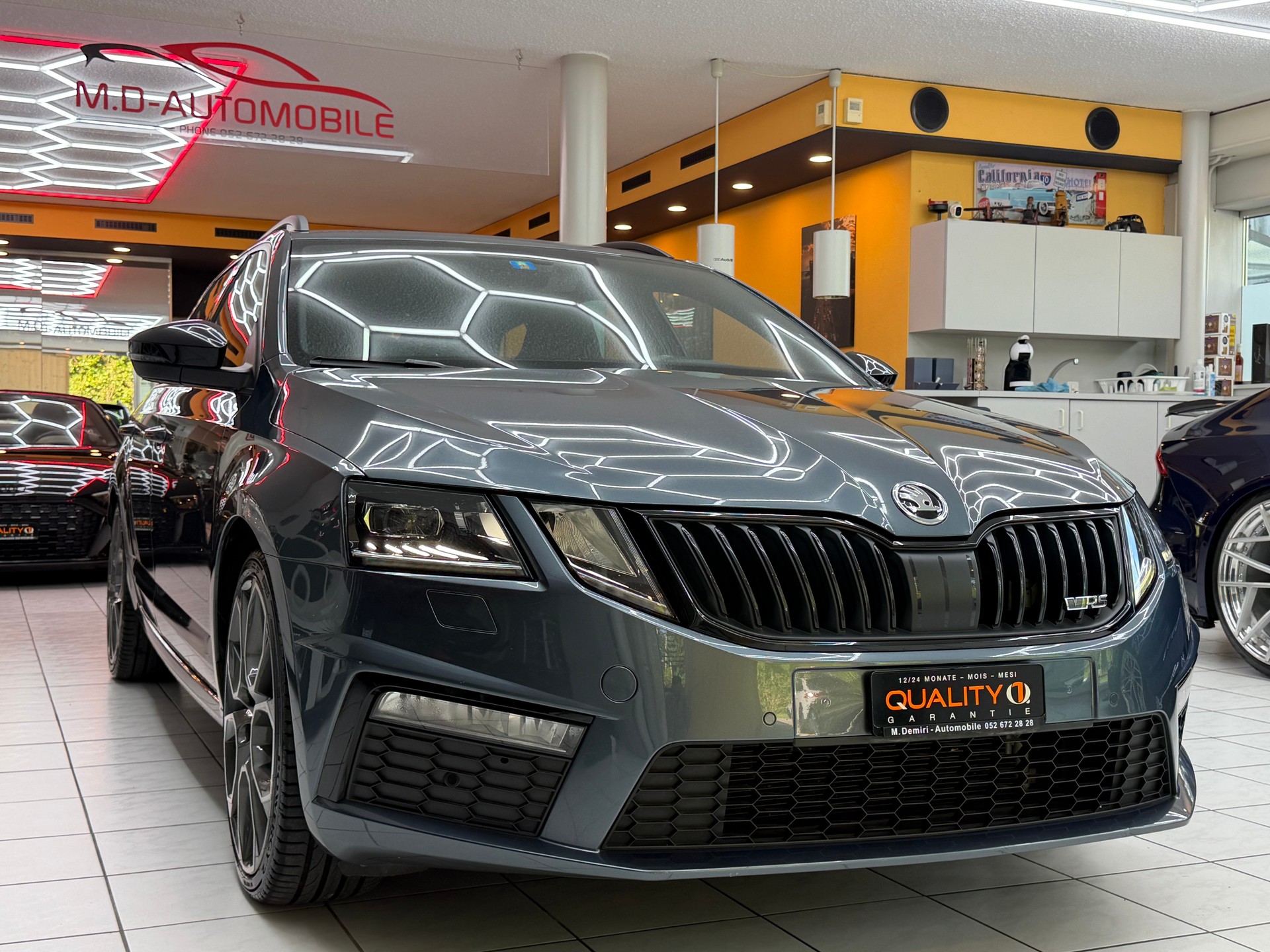 SKODA Octavia Combi 2.0 TDI 184 RS 4x4 DSG-image-2