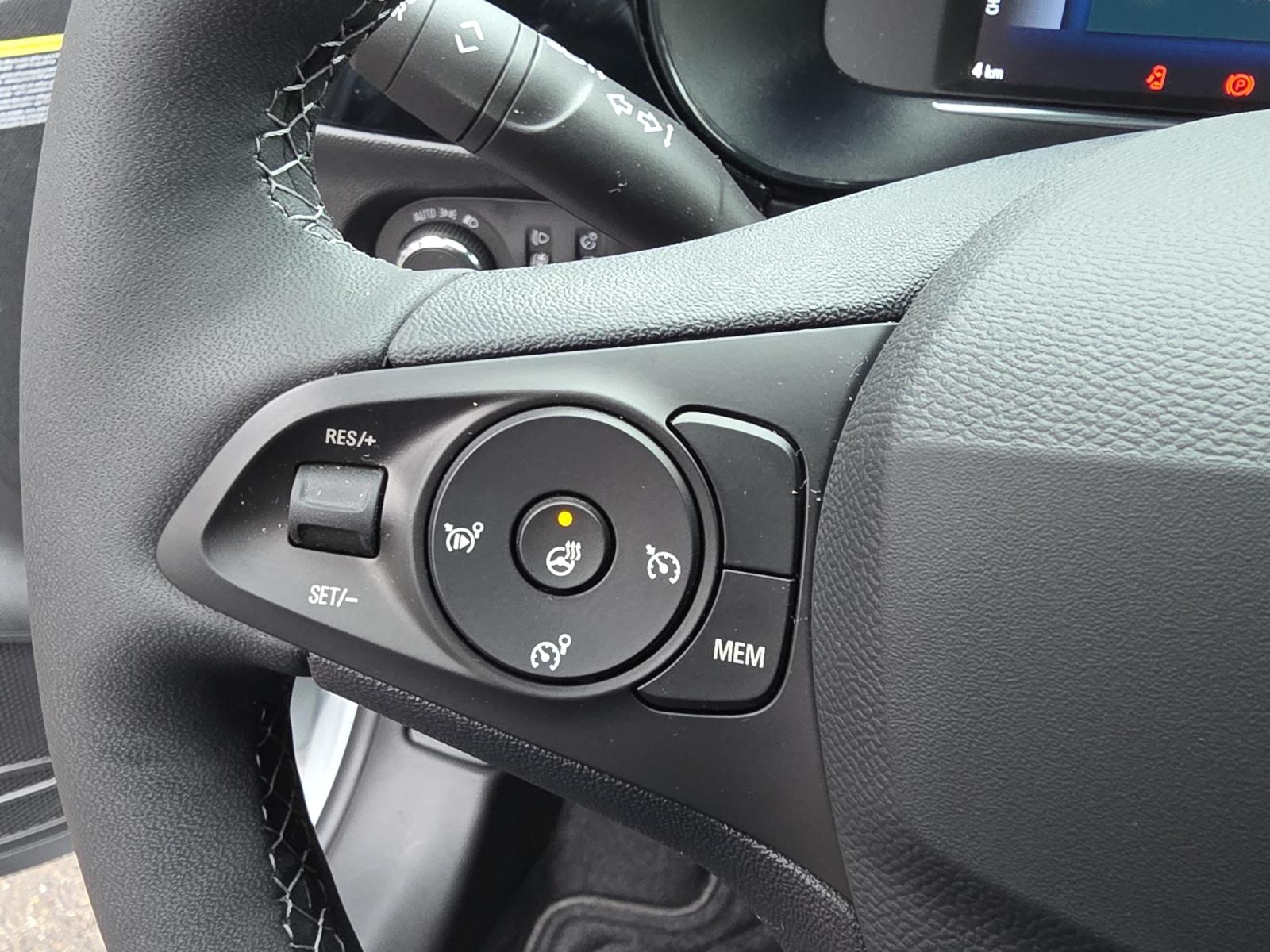 OPEL Corsa 1.2 T Hybrid Viva-image-18