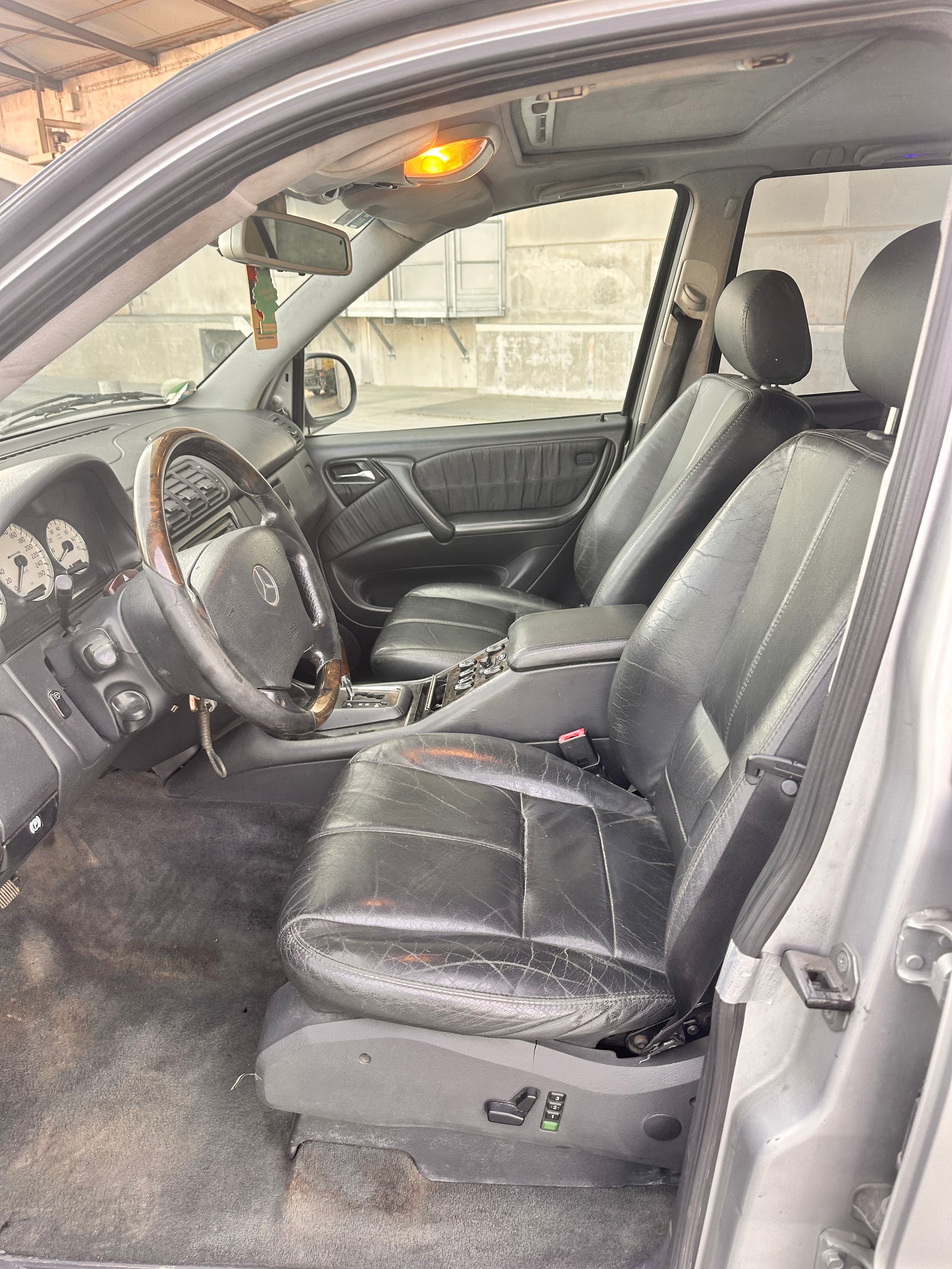 MERCEDES-BENZ ML 55 AMG Automatic-image-7