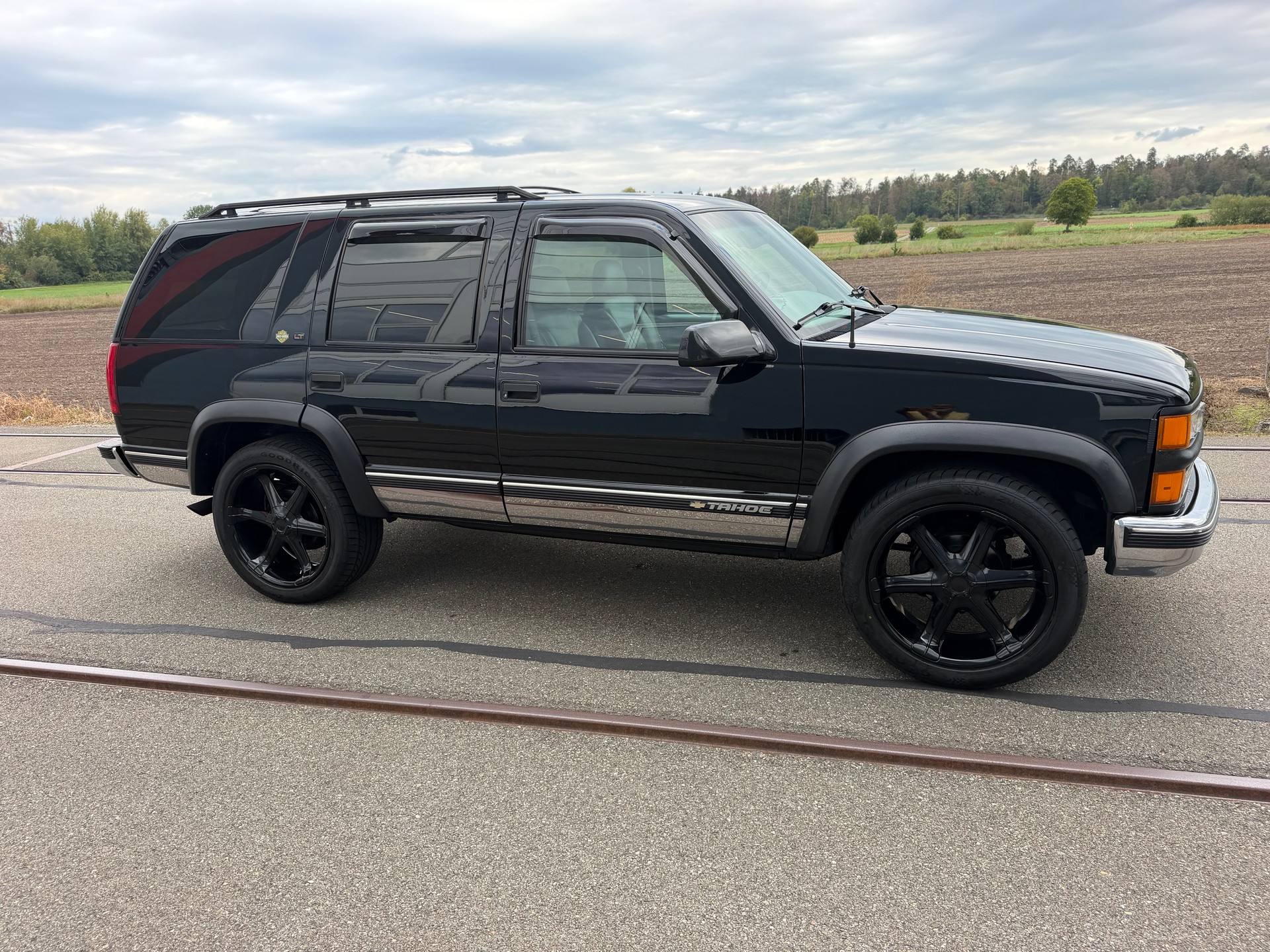 CHEVROLET Tahoe 5.7 Autotrac S-image-3