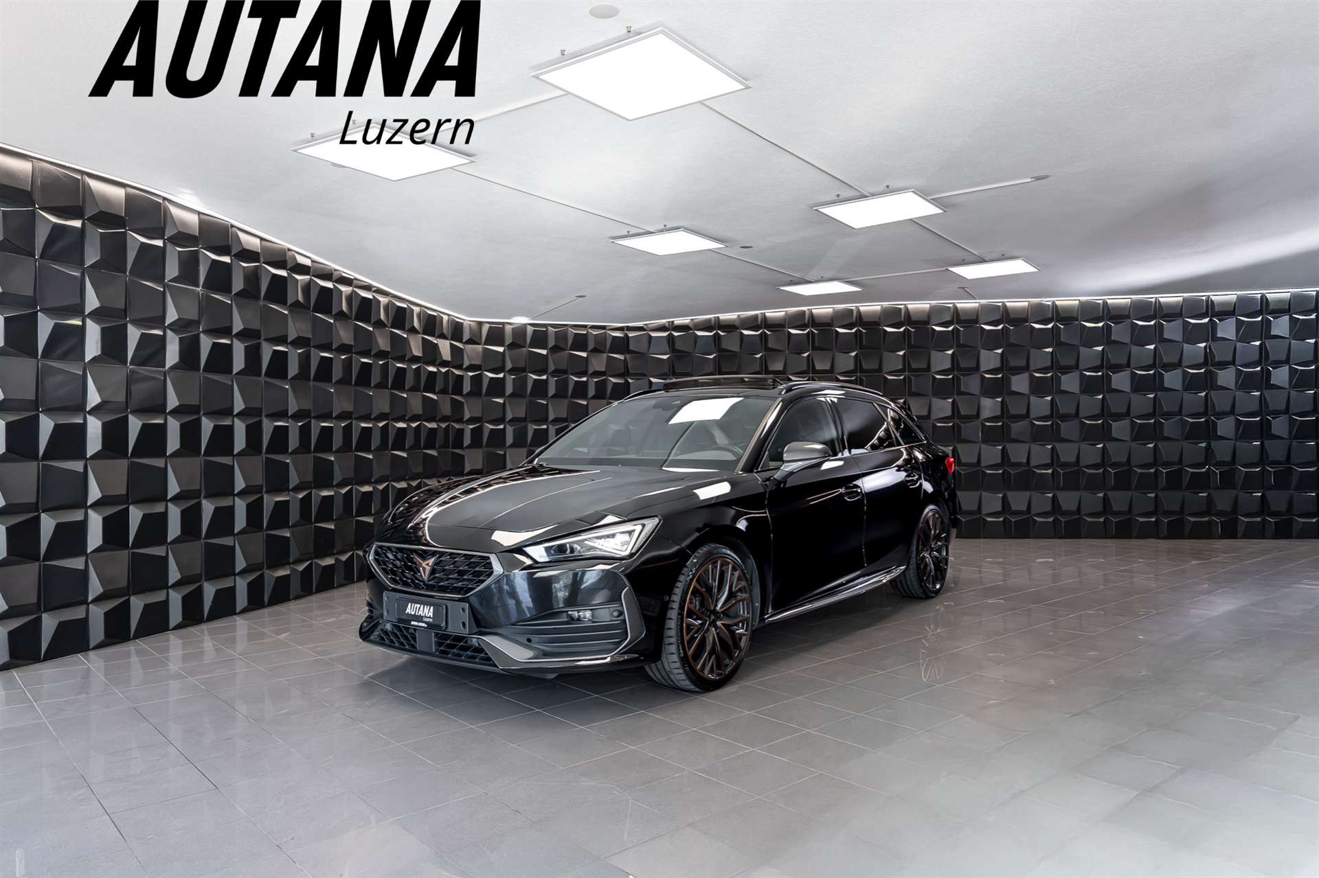 CUPRA LEON ST 2.0 TSI VZ DSG 4Drive-image-0