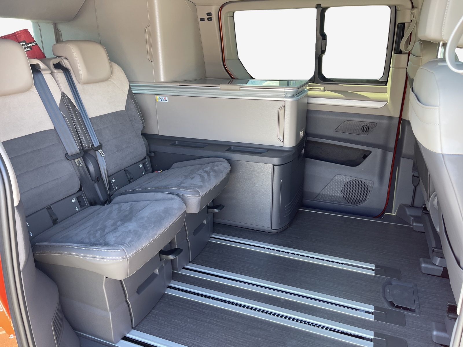 VW California eHybrid Ocean Liberty 4Motion-image-11