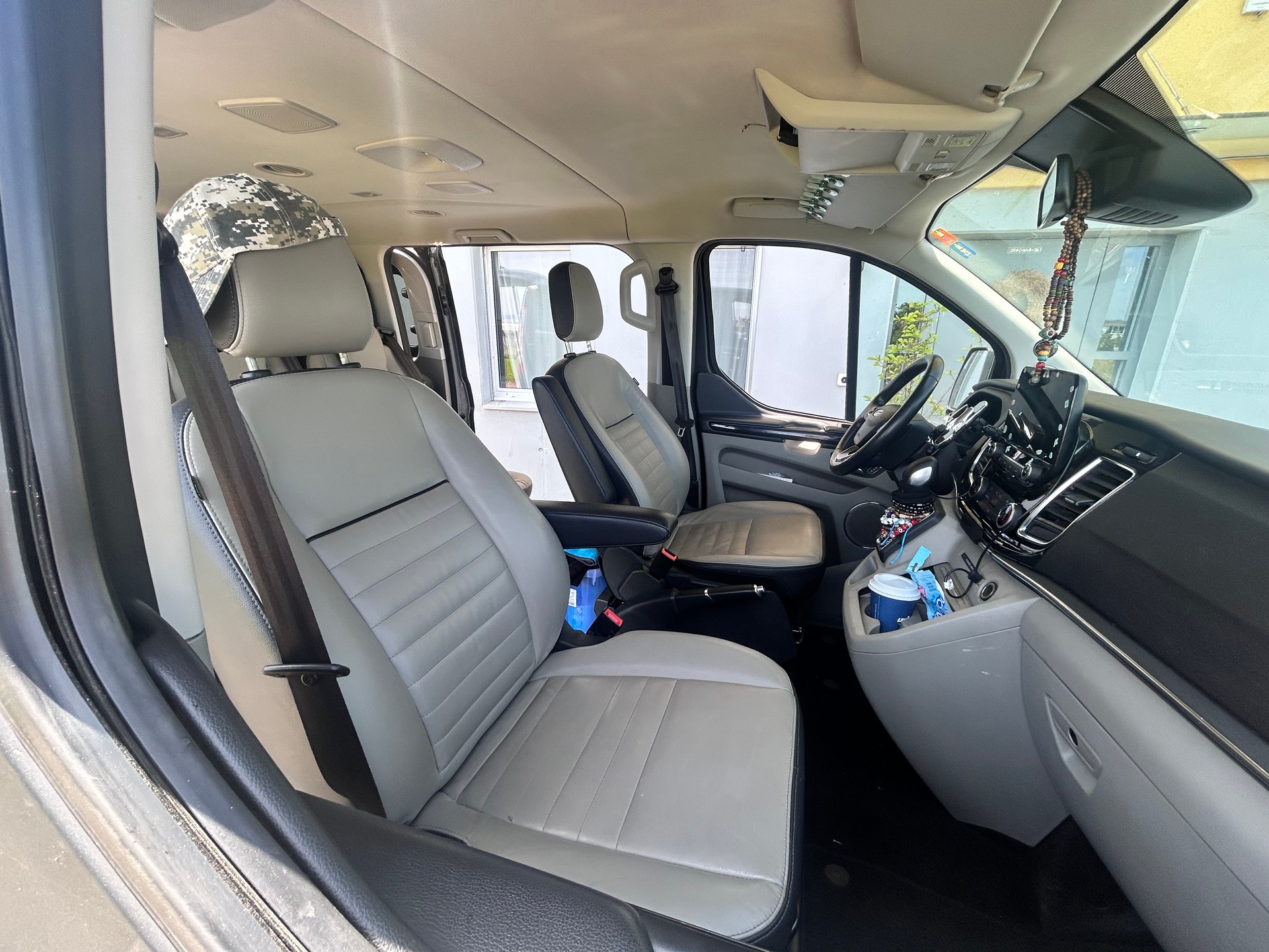 FORD 2.0 TDCi 170 Titanium-image-4