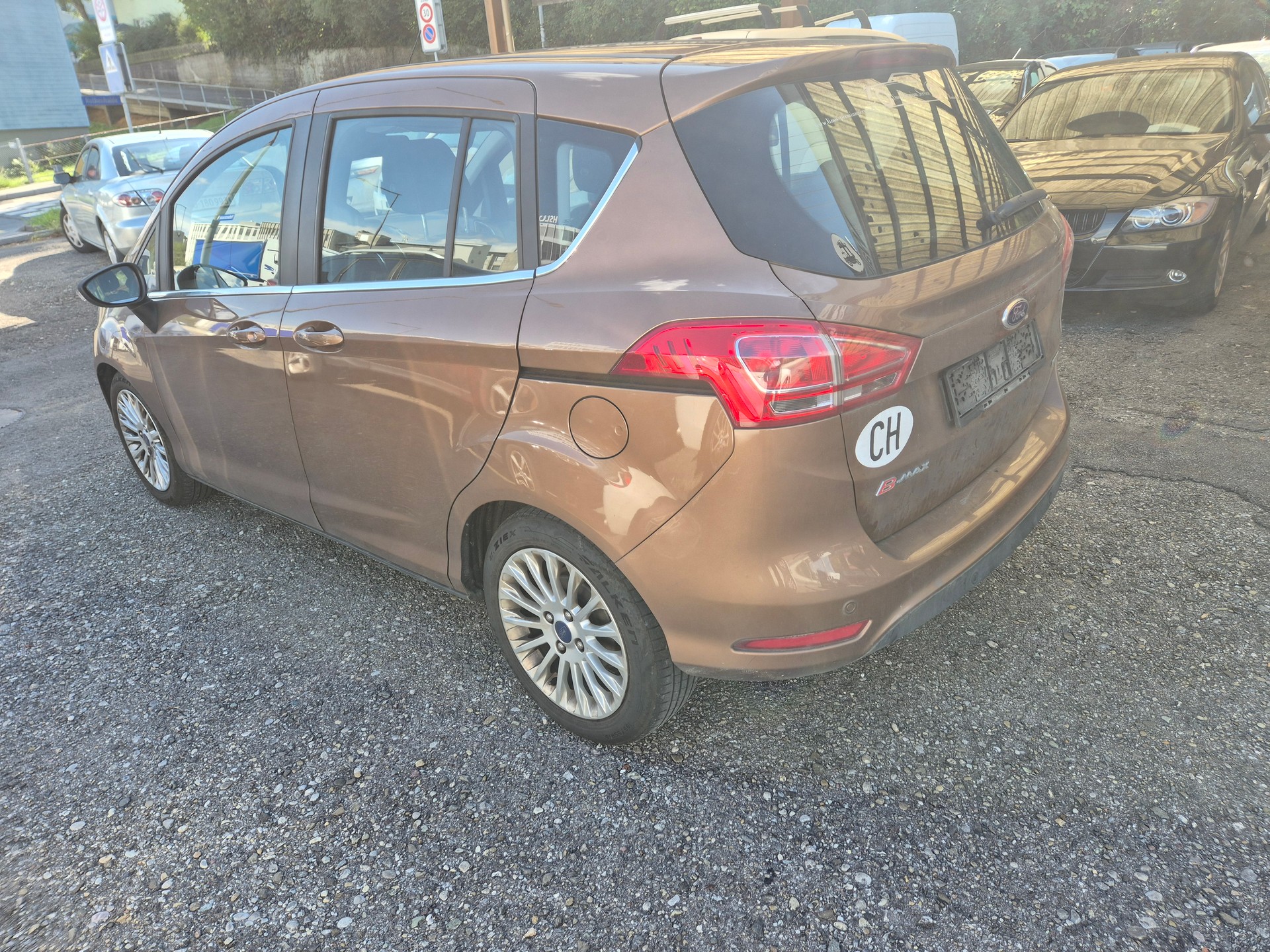 FORD B-Max 1.0 SCTi Titanium-image-3