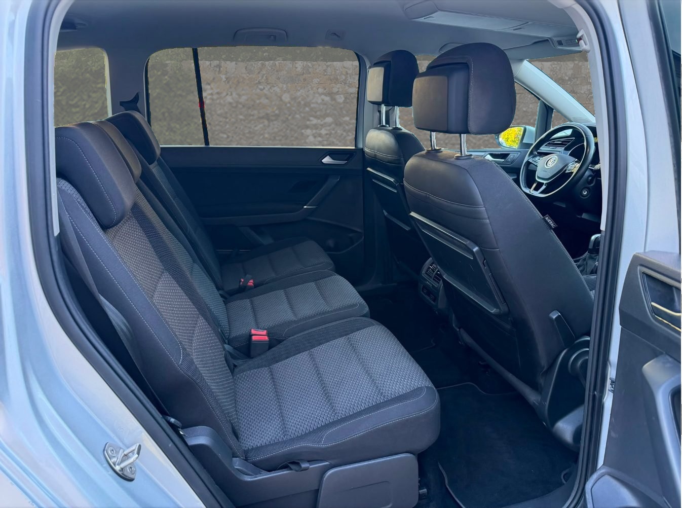 VW Touran 2.0 TDI BlueMotion Technology Comfortline DSG-image-13