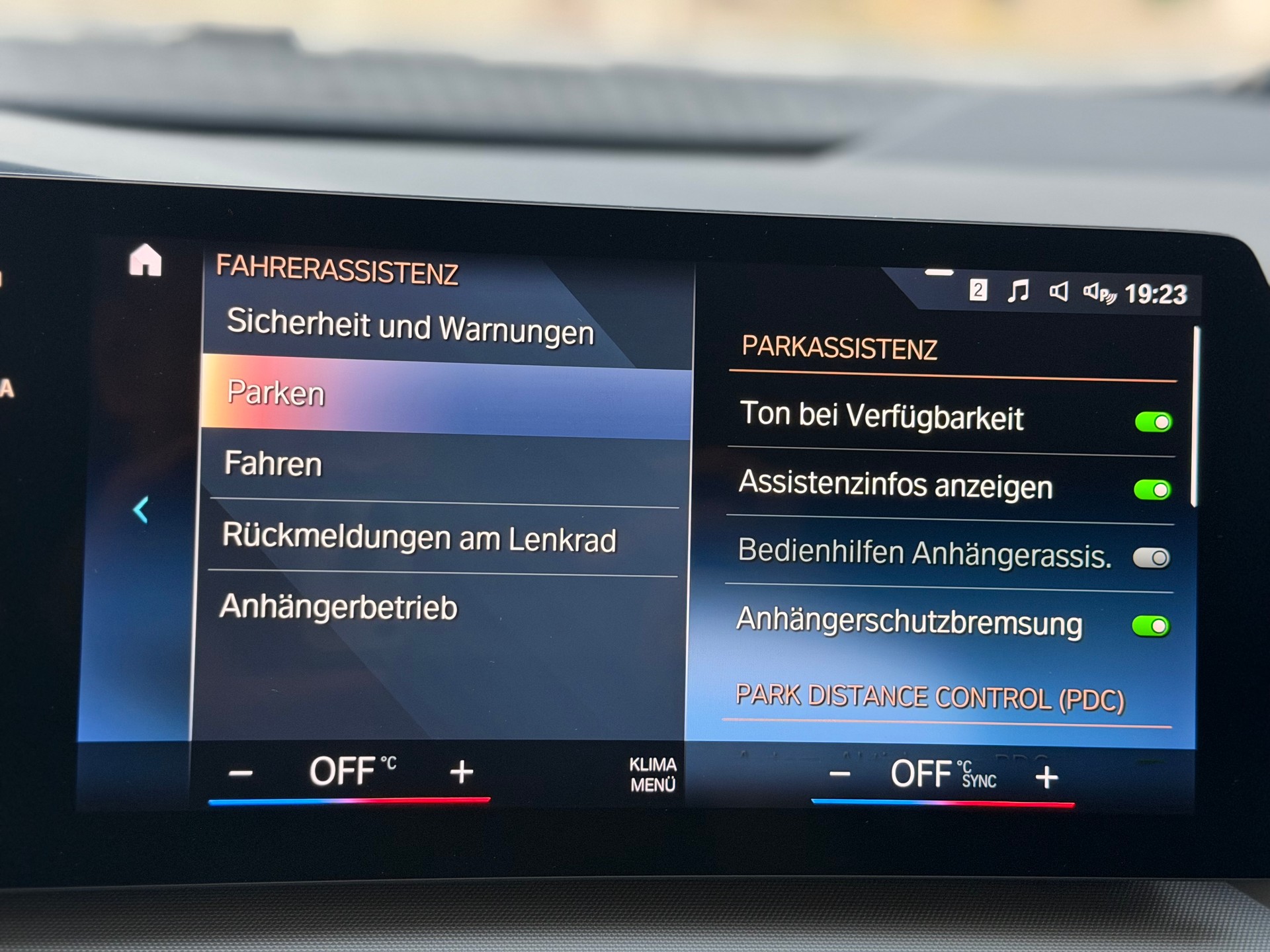 BMW 218i Active Tourer DKG-image-25