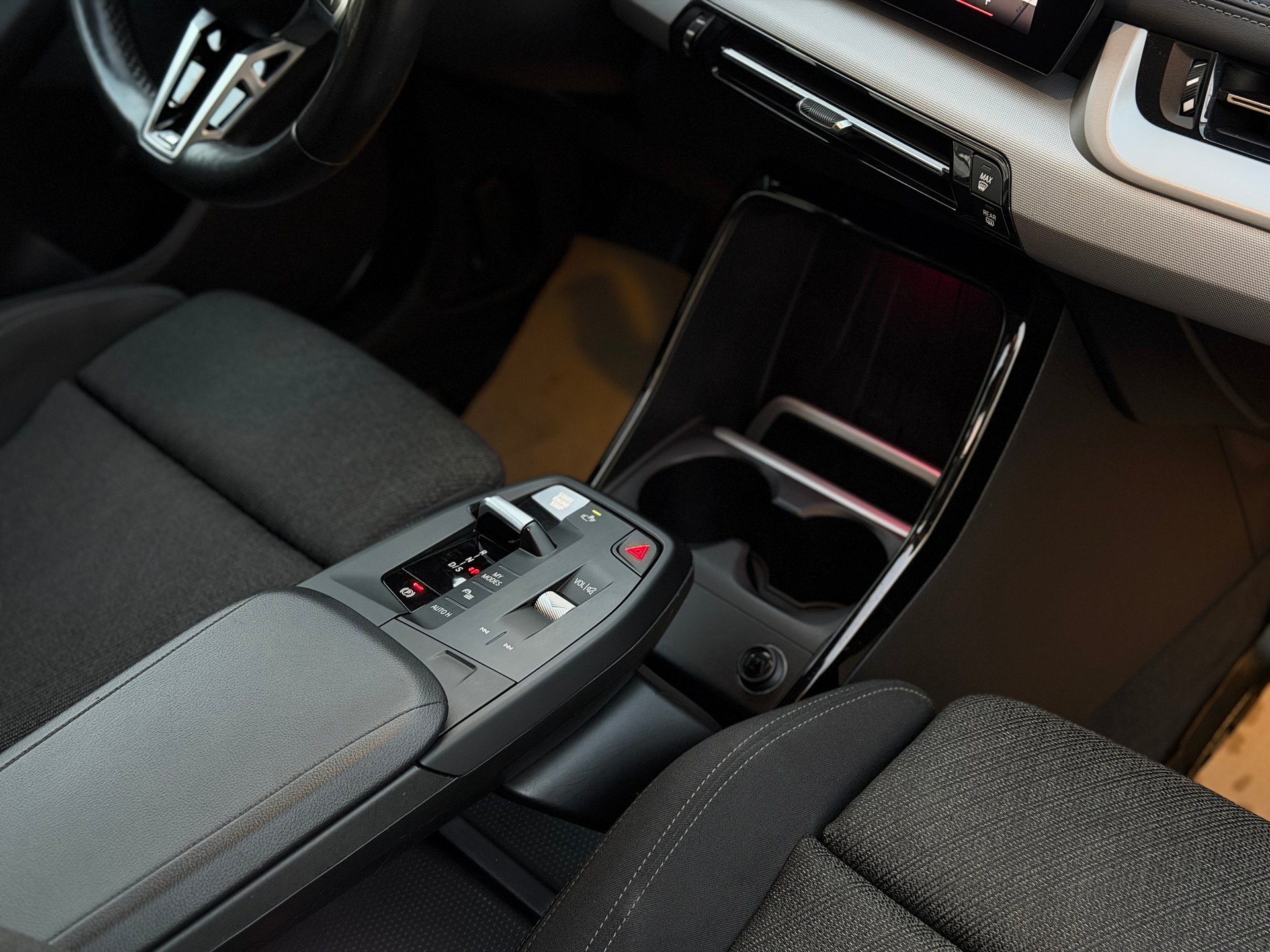 BMW 218i Active Tourer DKG-image-17