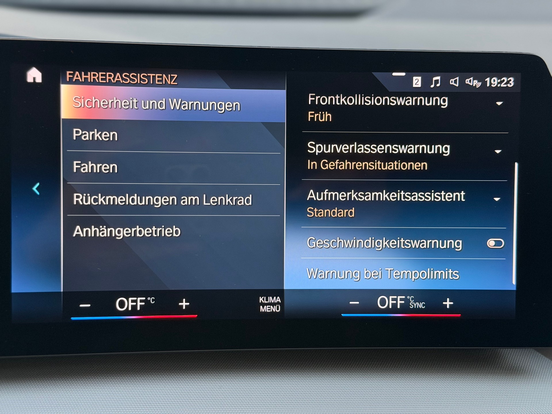 BMW 218i Active Tourer DKG-image-24