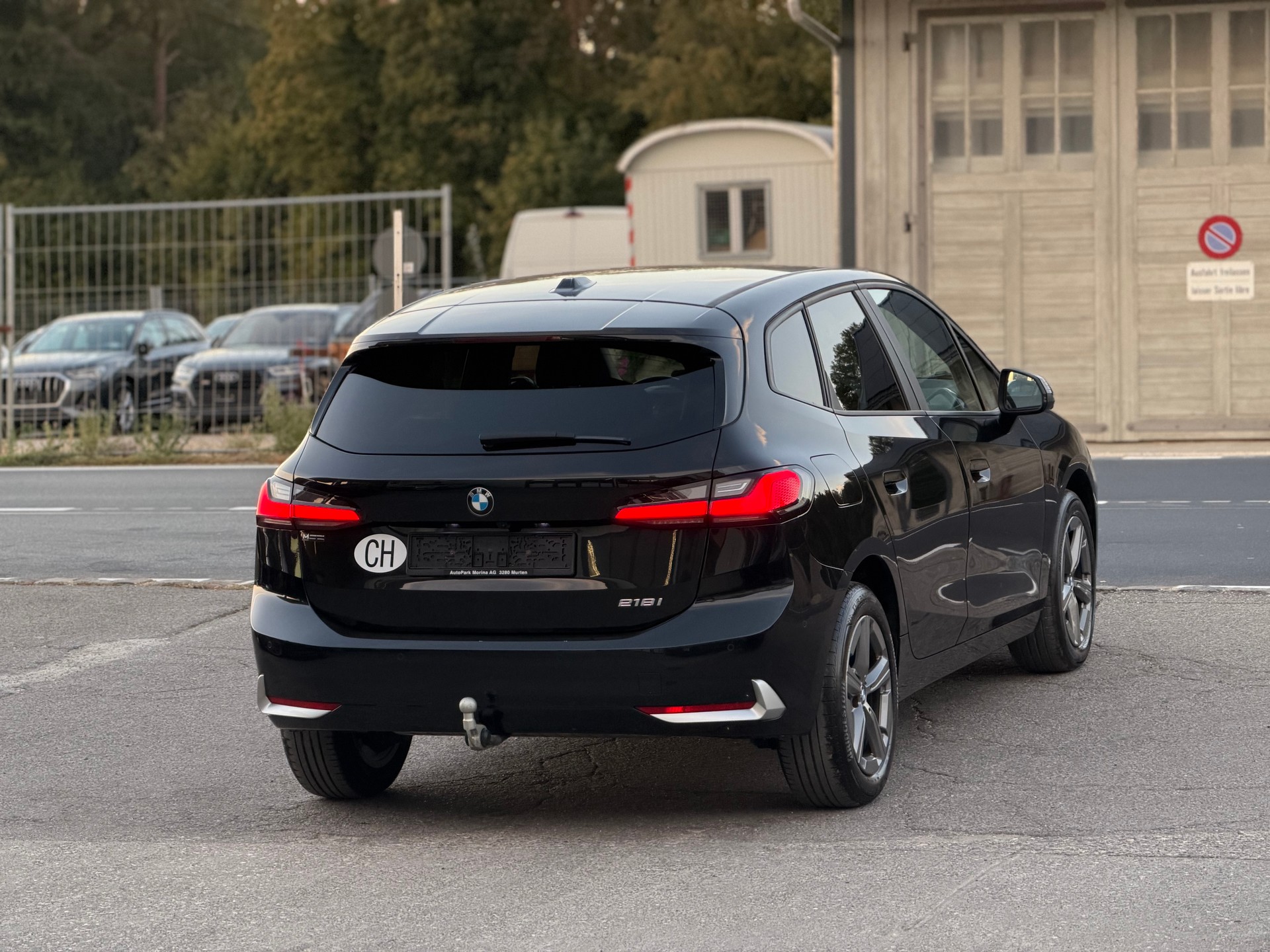 BMW 218i Active Tourer DKG-image-4