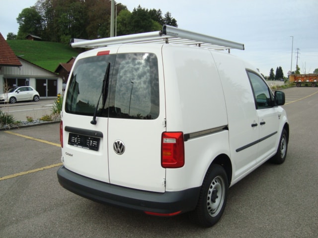 VW Caddy 2.0TDI BlueMotion Technology-image-3