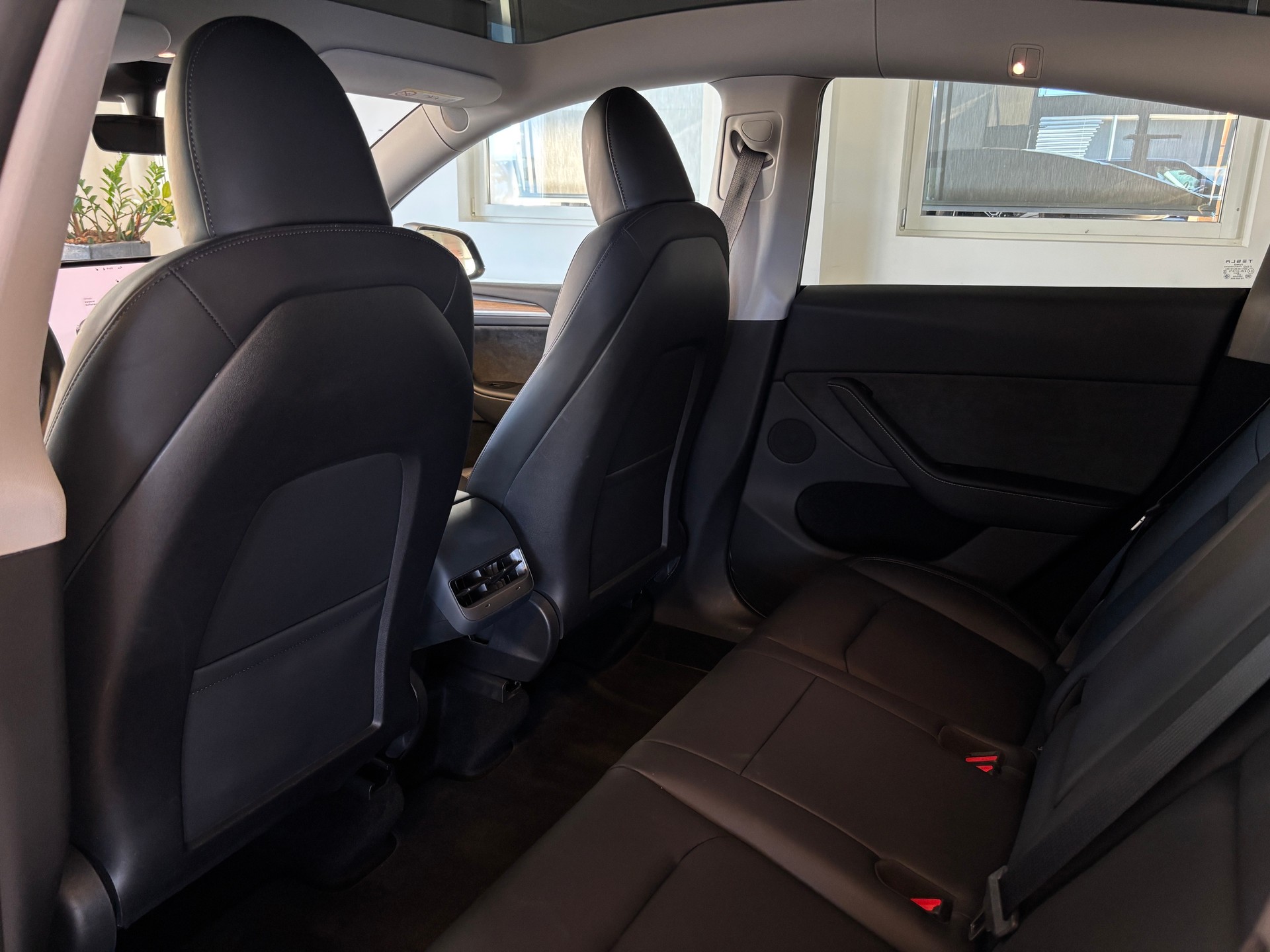 TESLA Model Y Performance-image-11