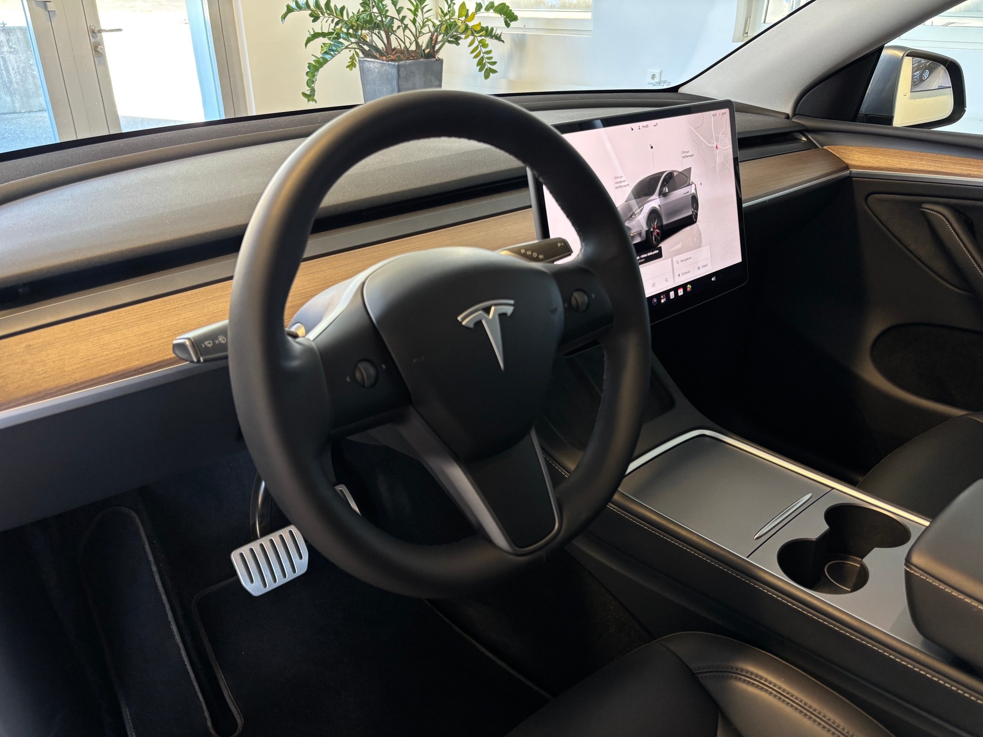 TESLA Model Y Performance-image-5