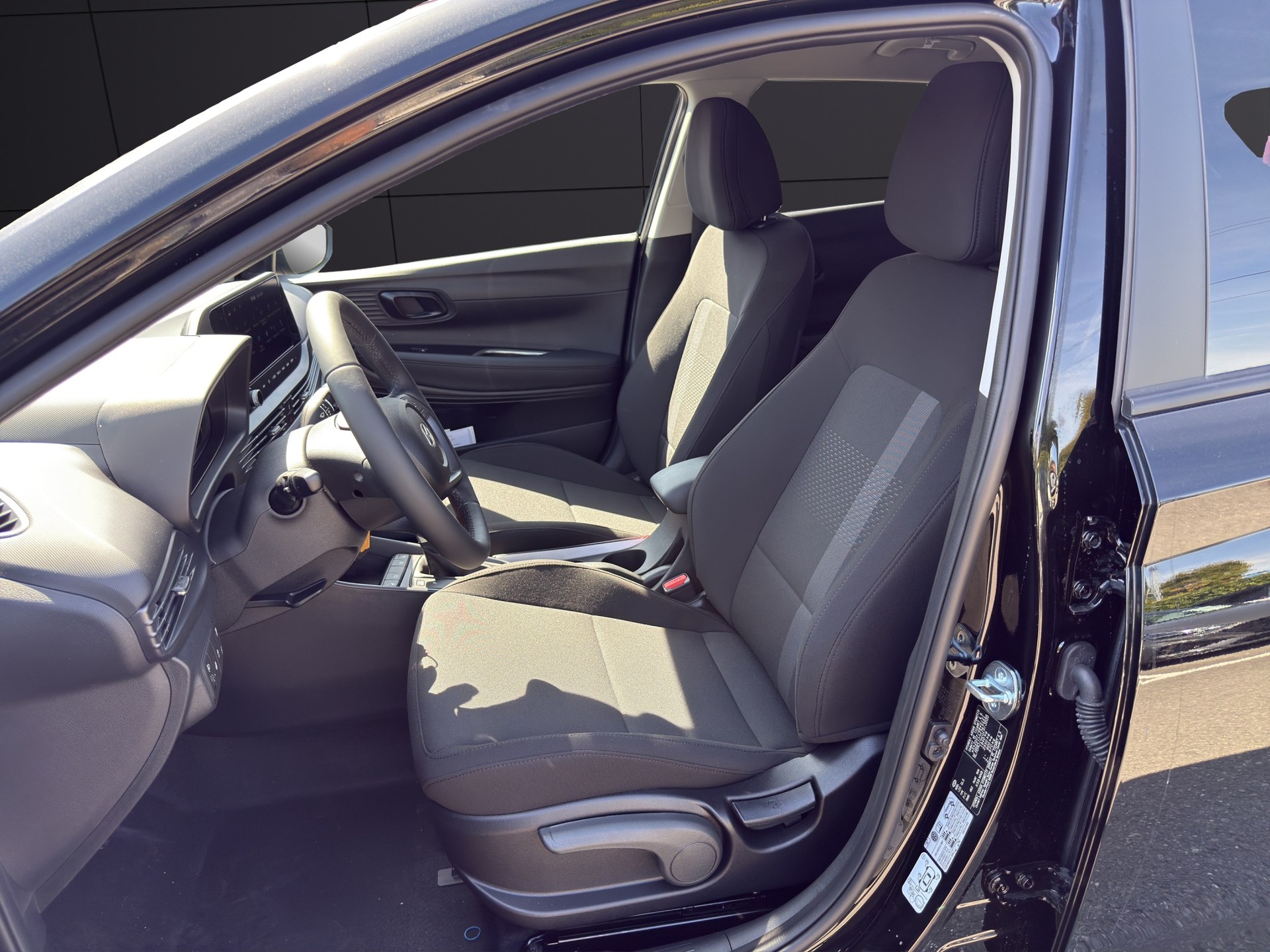 HYUNDAI i20 1.0 T-GDi Amplia GO! DCT-image-13