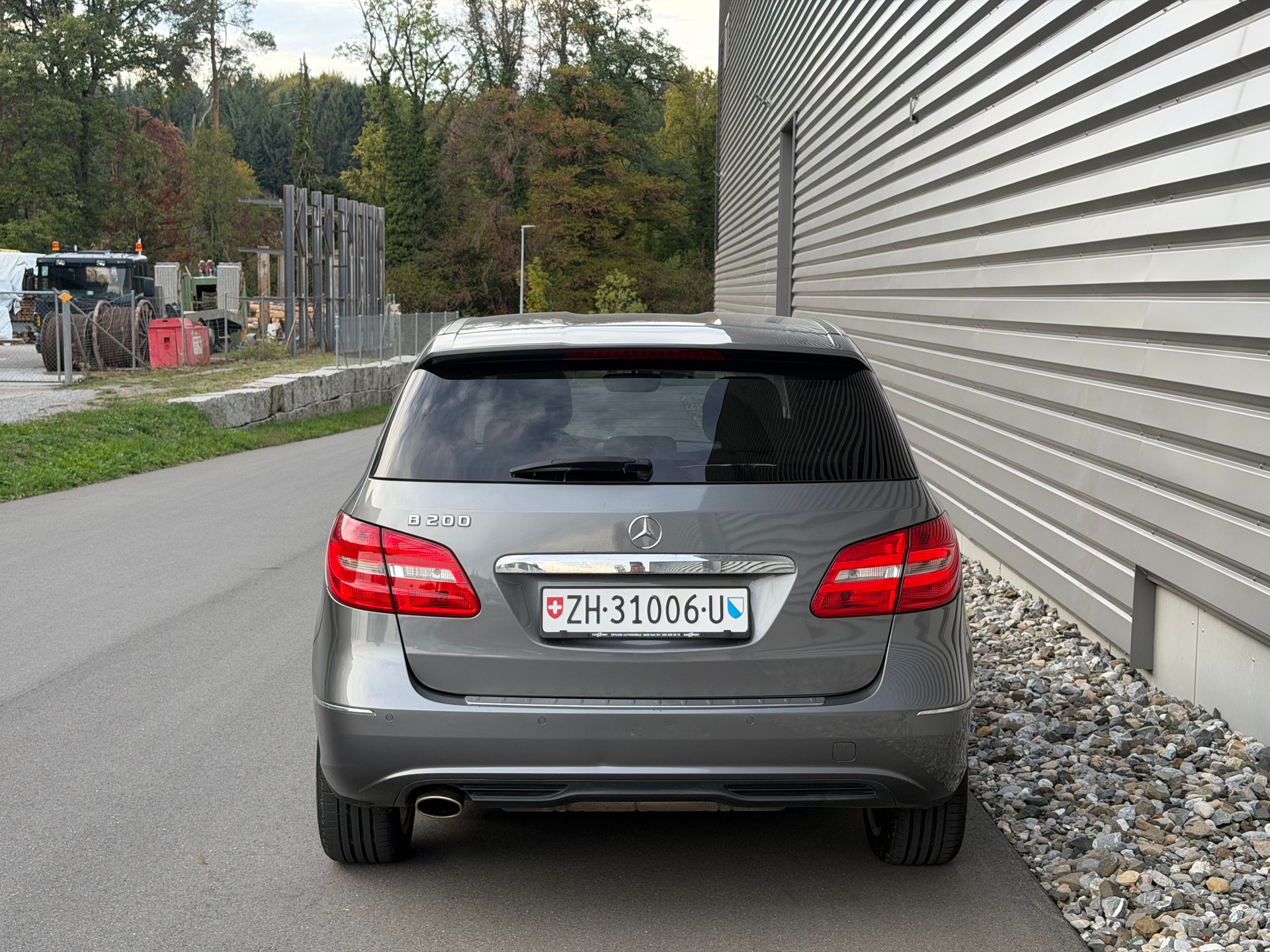 MERCEDES-BENZ B 200 7G-DCT-image-3