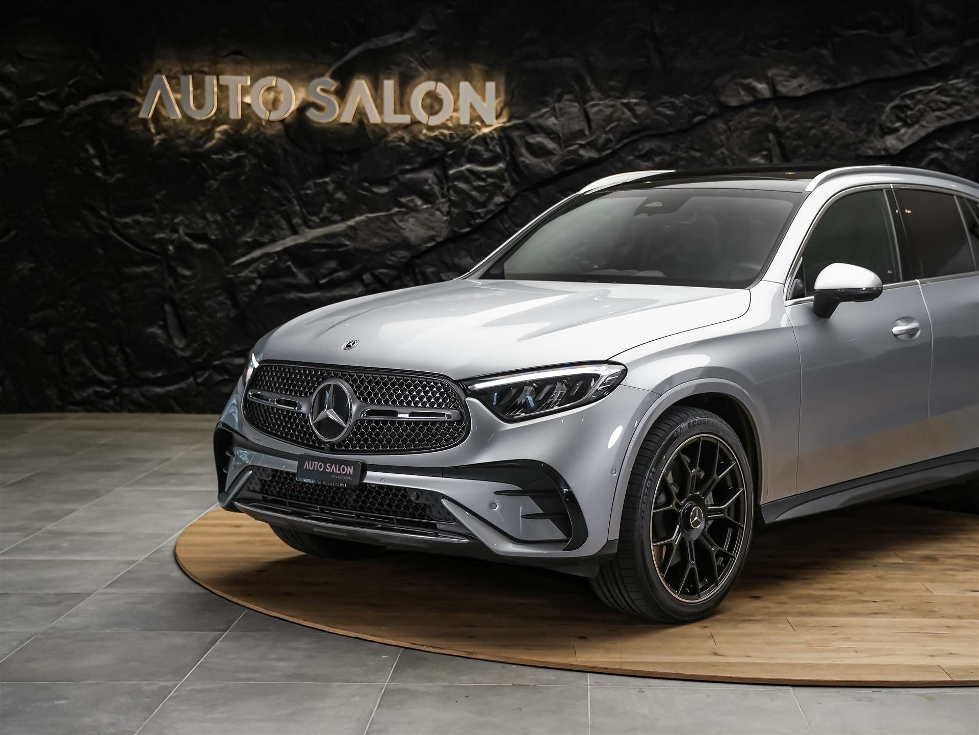 MERCEDES-BENZ GLC 200 4Matic AMG Line 9G-Tronic *21" Felgen*Panorama*AHK*-image-16