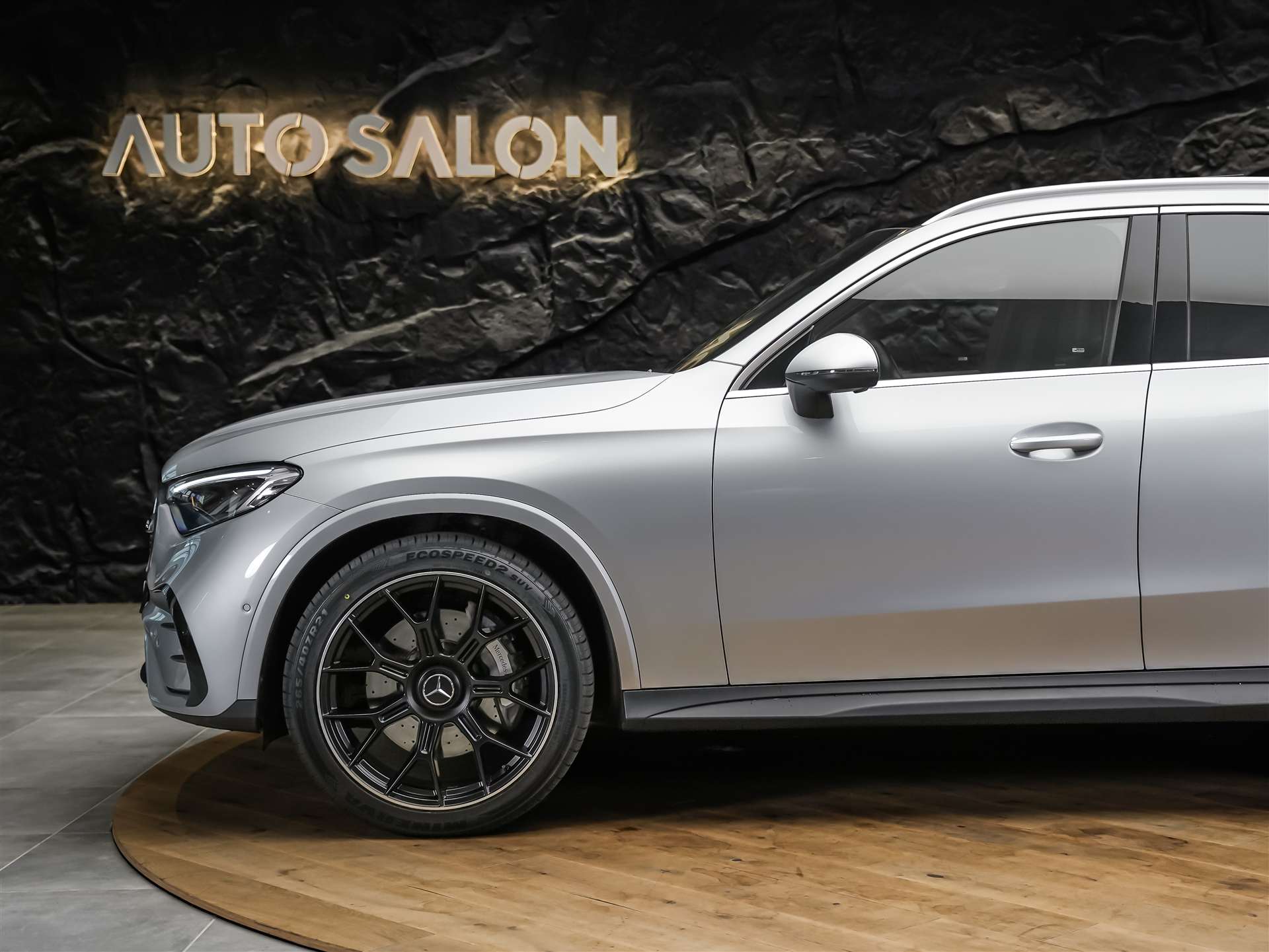 MERCEDES-BENZ GLC 200 4Matic AMG Line 9G-Tronic *21" Felgen*Panorama*AHK*-image-17