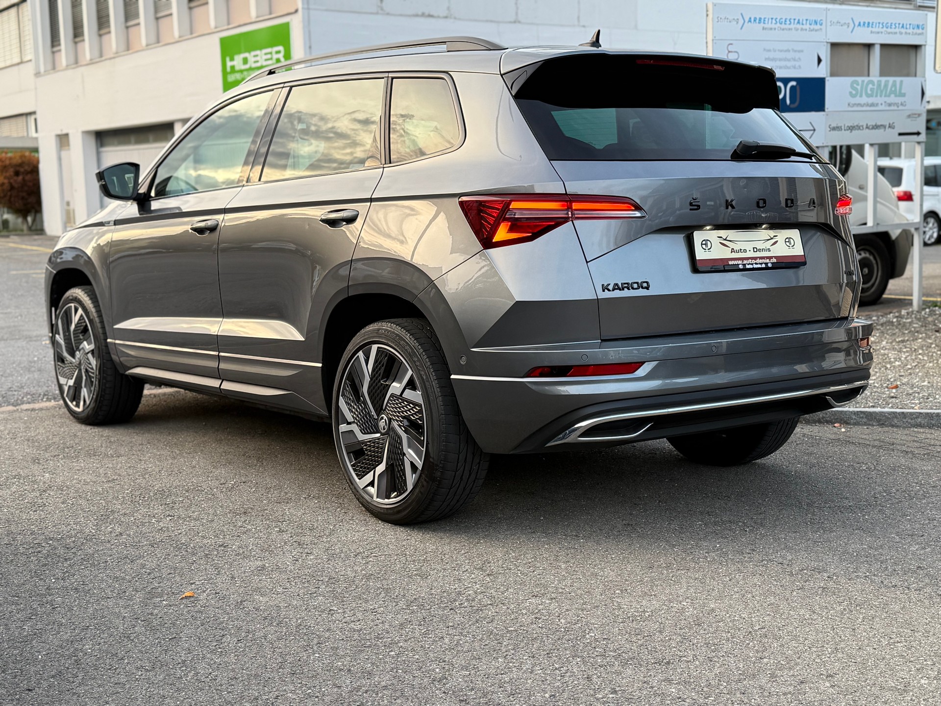 SKODA Karoq 2.0 TDI SportLine 4x4 DSG-image-5