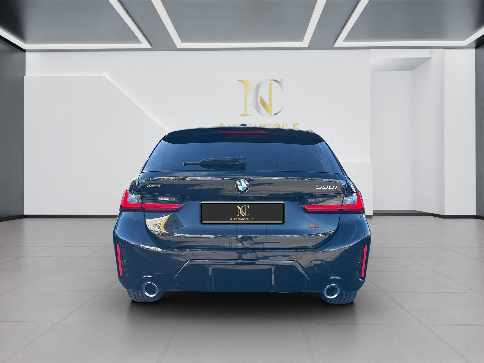 BMW 330 i Touring xDrive Steptronic M Sport Pro-image-4