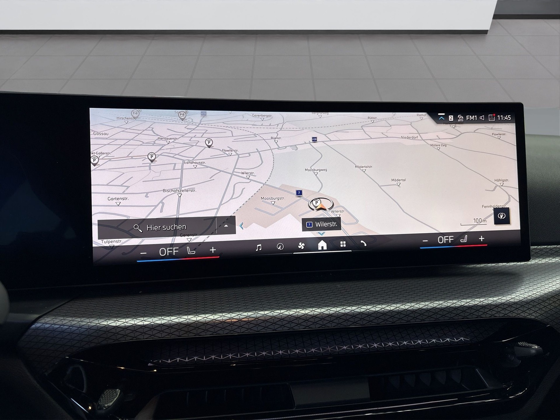 BMW 330 i Touring xDrive Steptronic M Sport Pro-image-11