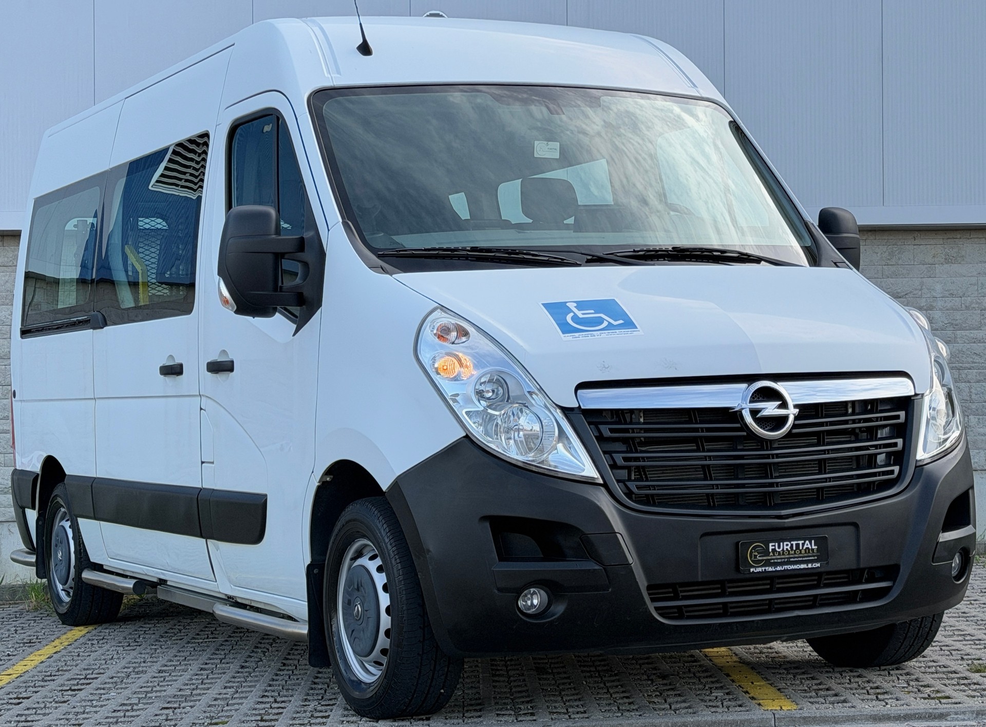 OPEL Movano 2.3 DT BiTurbo 3.5t L2H2 / Behindertenfahrzeug Inkl. Elektrischer Rollstuhlrampe-image-1
