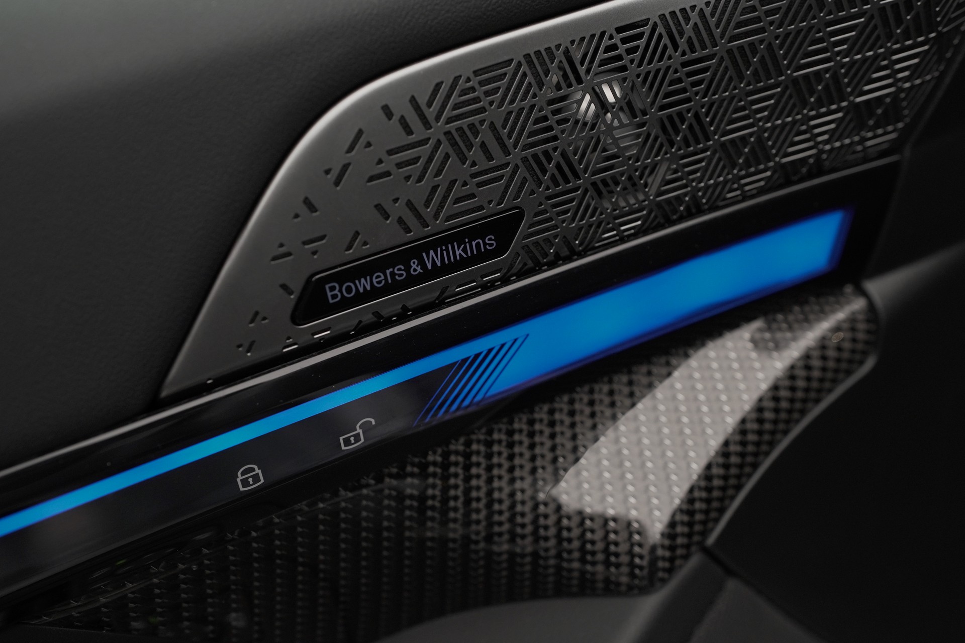 BMW M5 xDrive-image-22