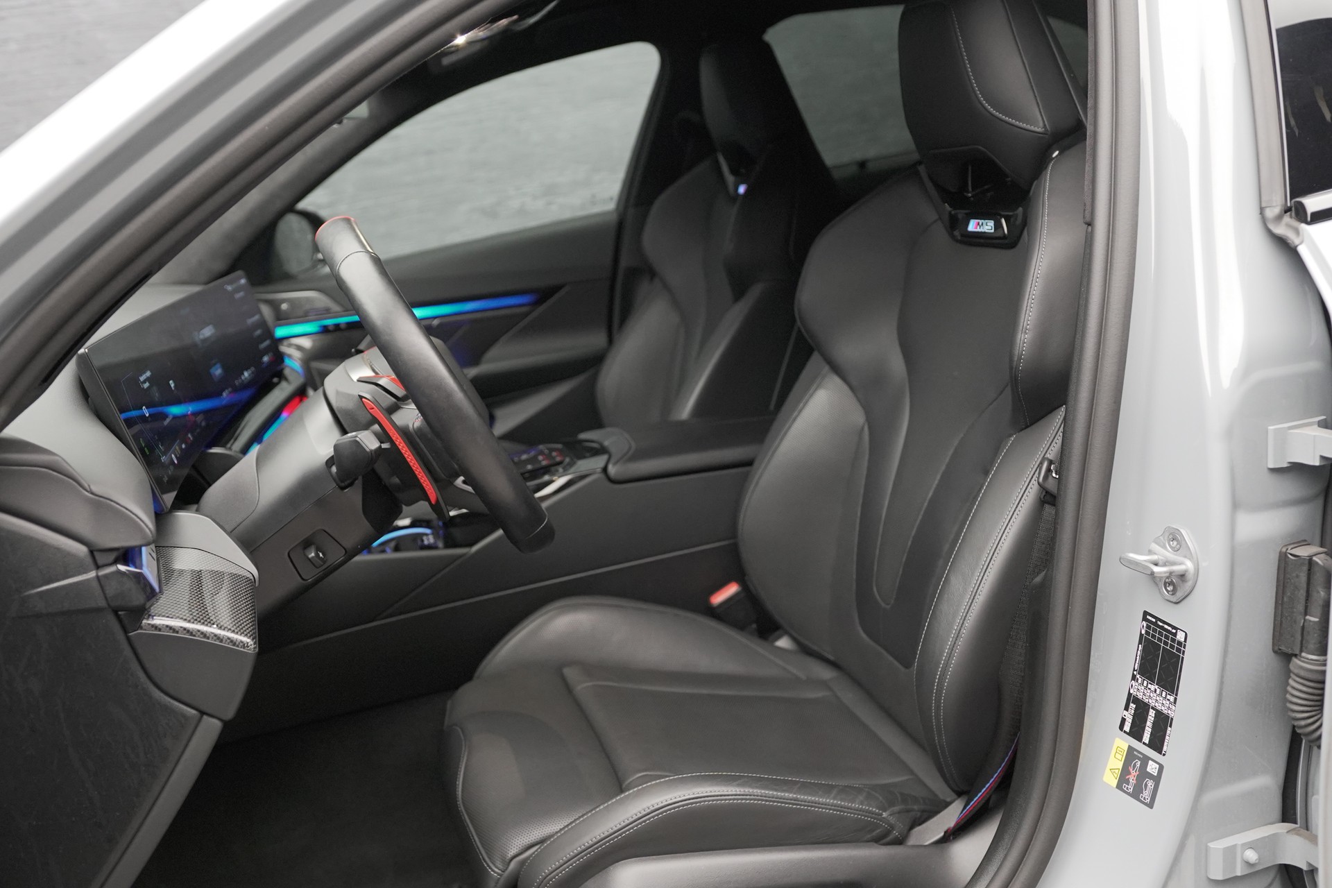 BMW M5 xDrive-image-18